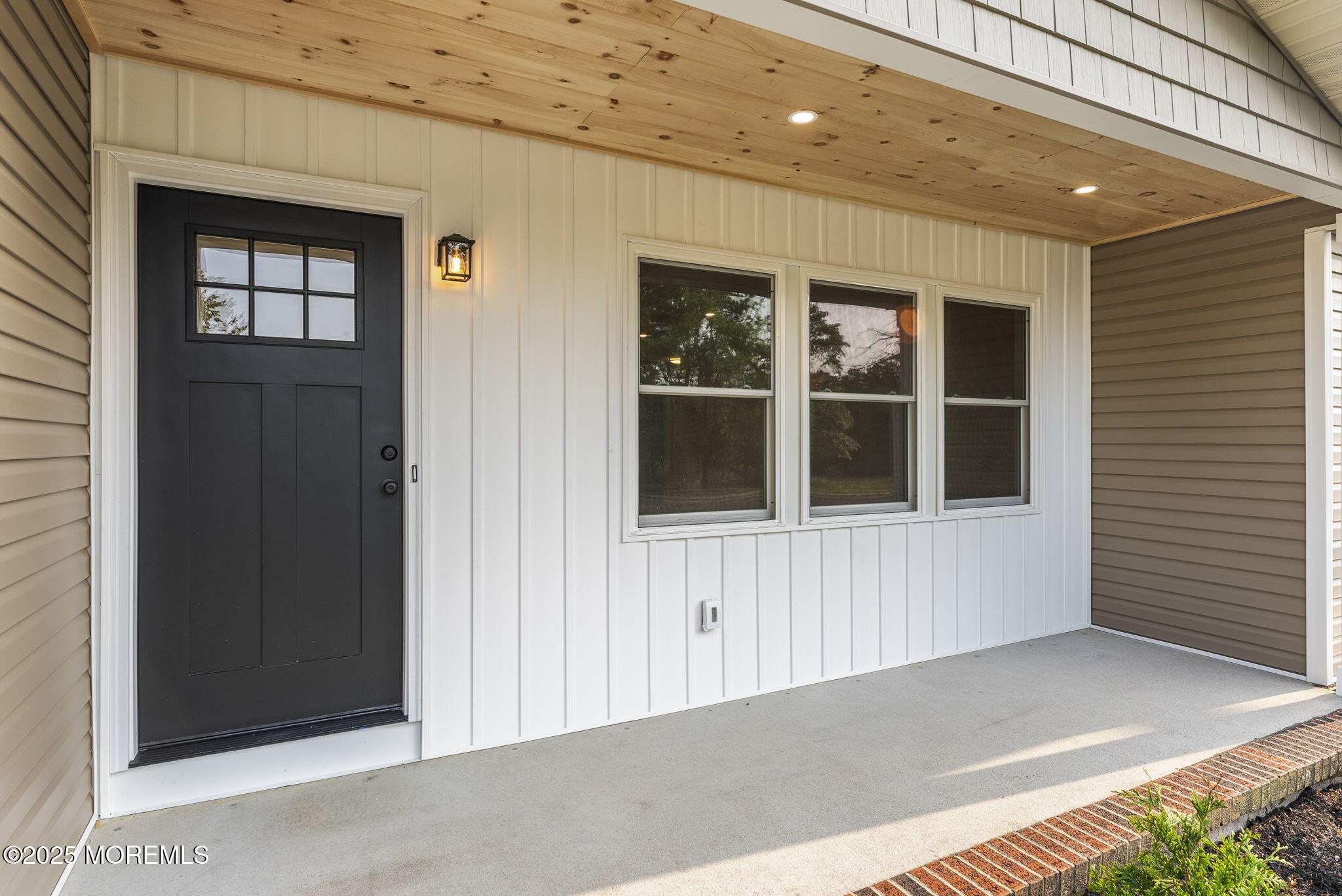 25 Bennington Drive