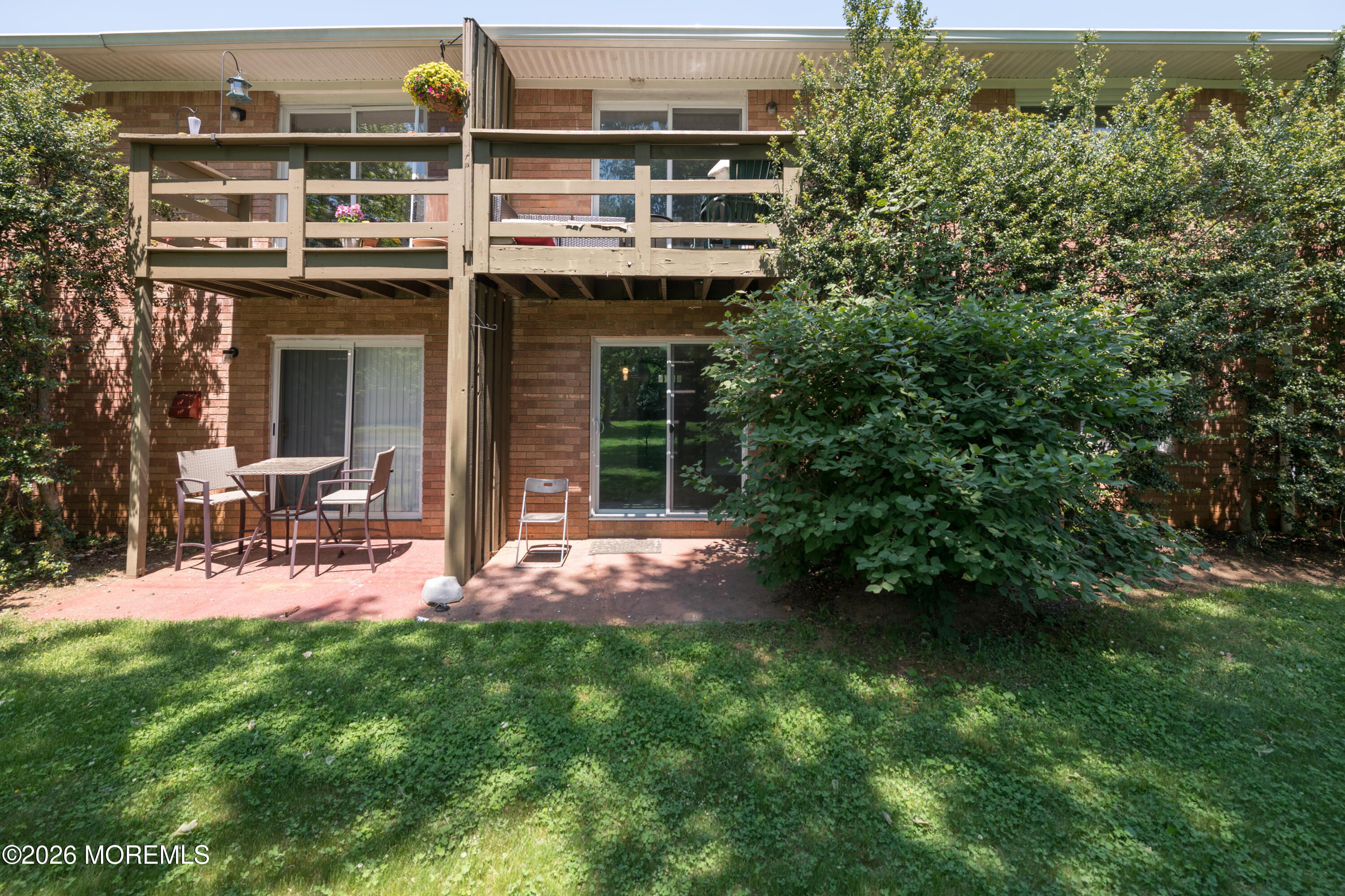 96 East Avenue 33