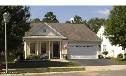 Homes For Sale - 6 S Point Boulevard<br/> Barnegat, NJ 08005