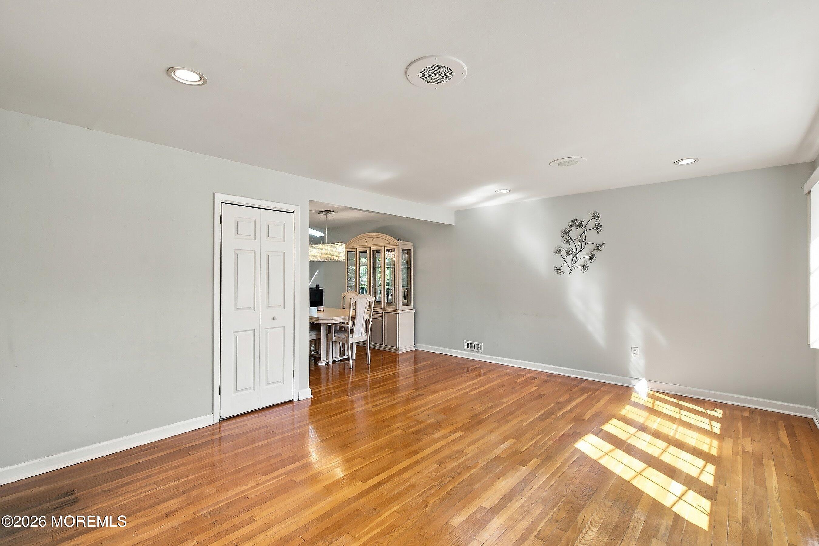 9 Arbor Drive
