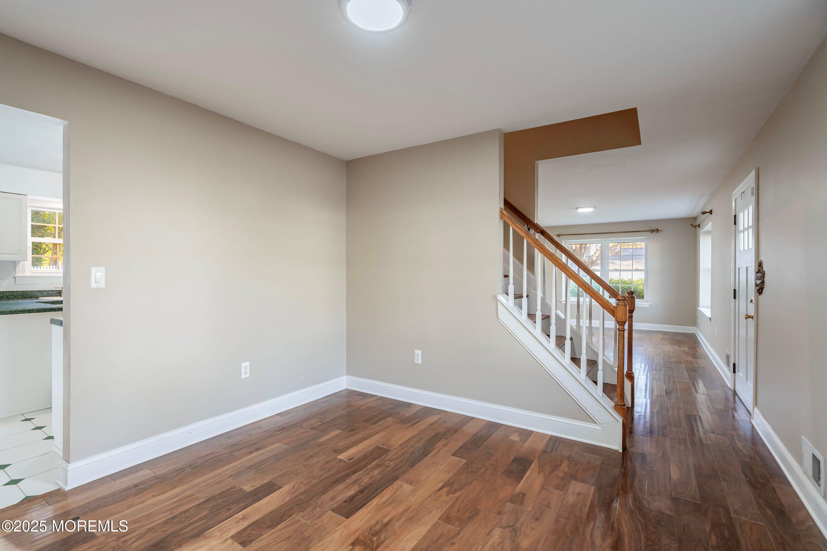 100 Wicklow Court, Toms River, New Jersey image 3