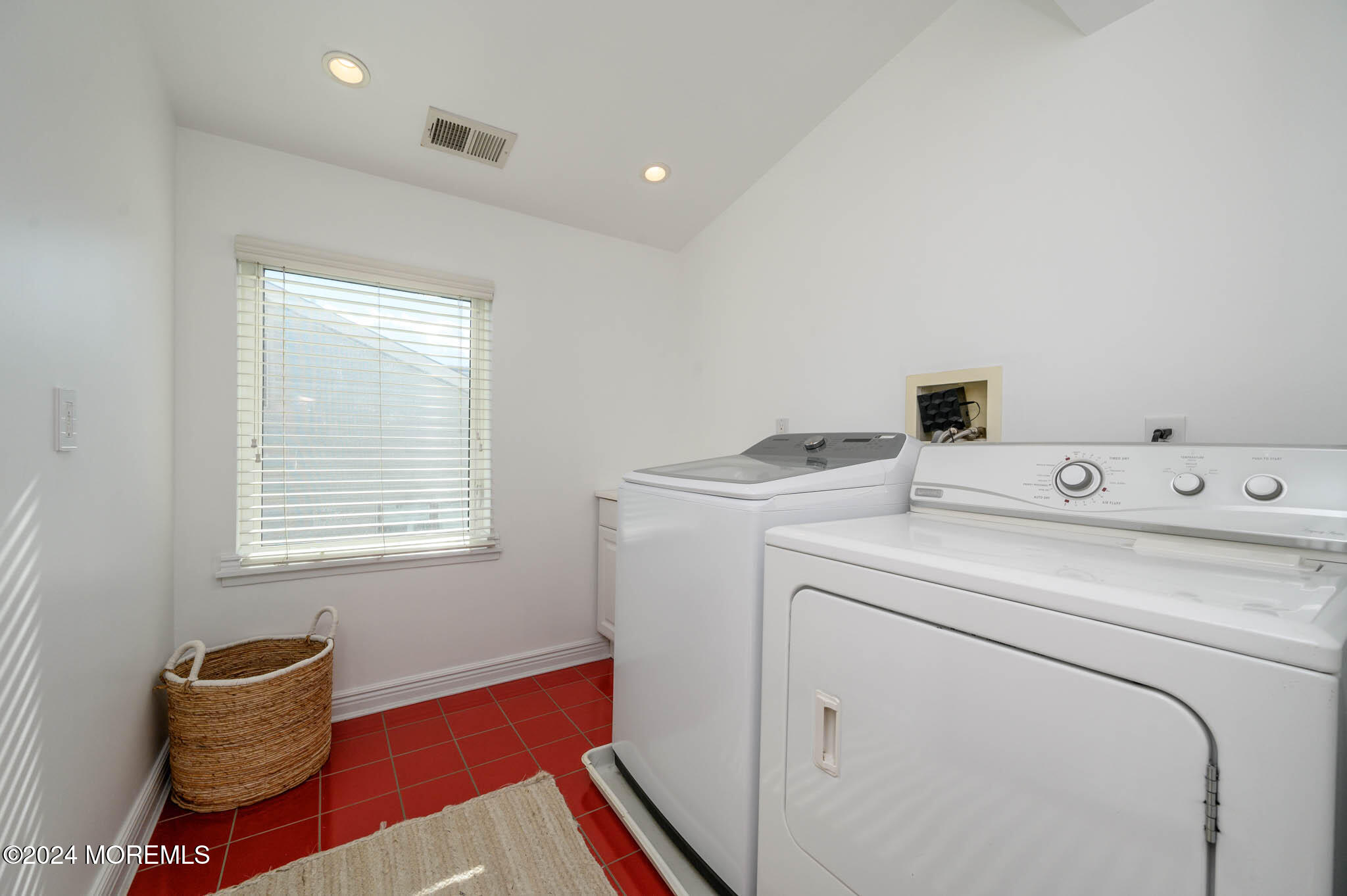272 Ocean Avenue, Long Branch, New Jersey image 25