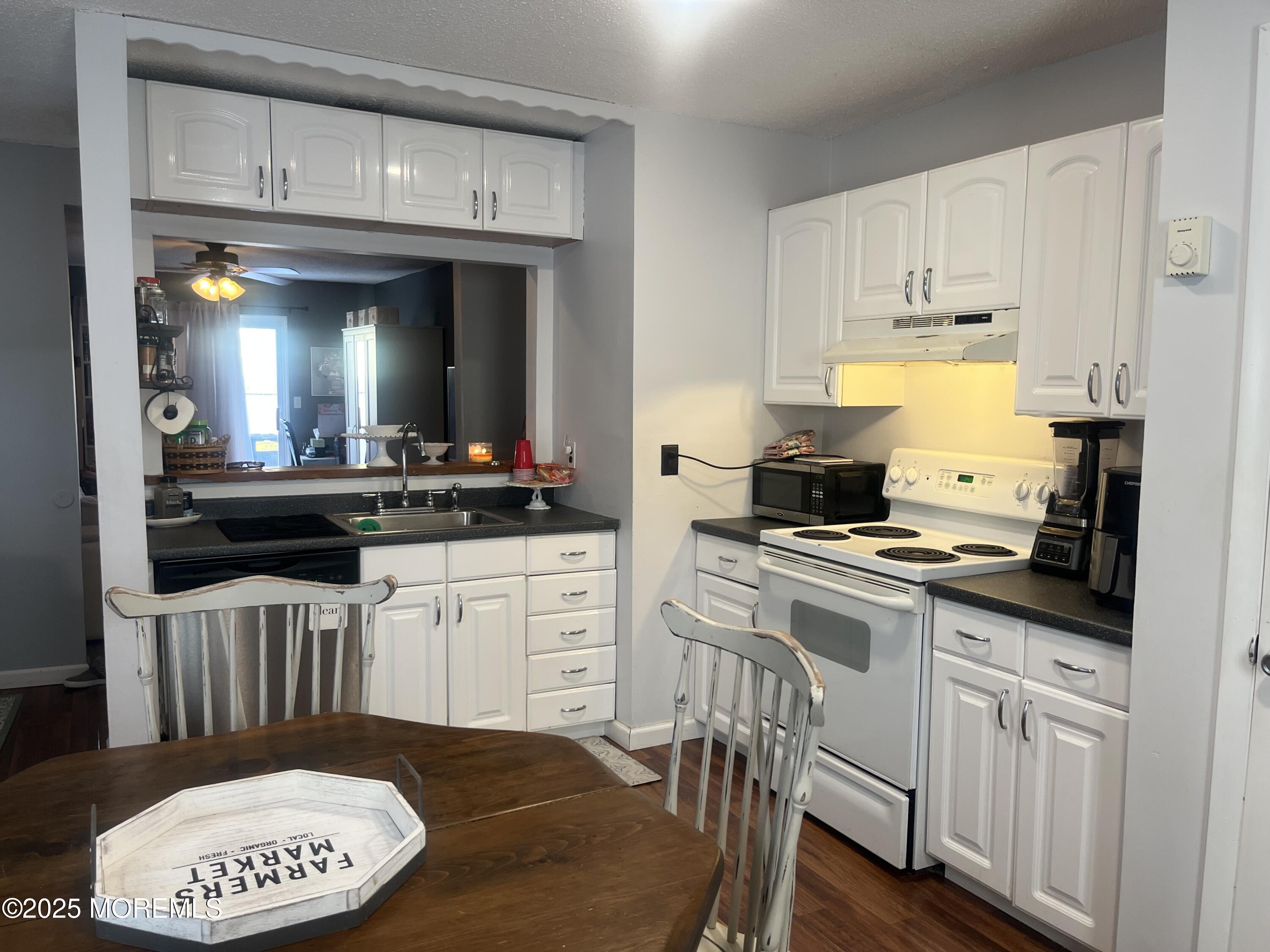 3A Botanical Way, Jackson, New Jersey image 4