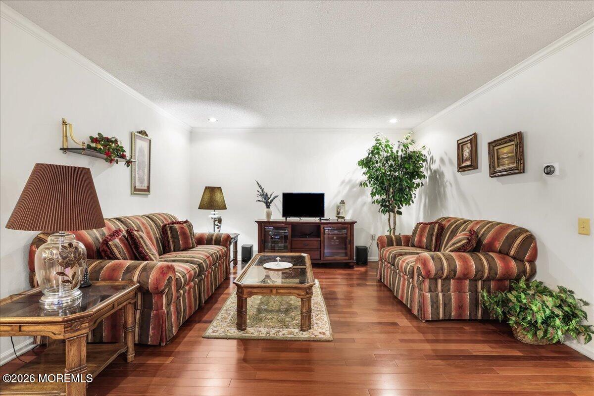 190 Tanager Drive