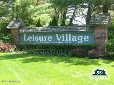 86C Dorchester Drive Lakewood NJ 08701