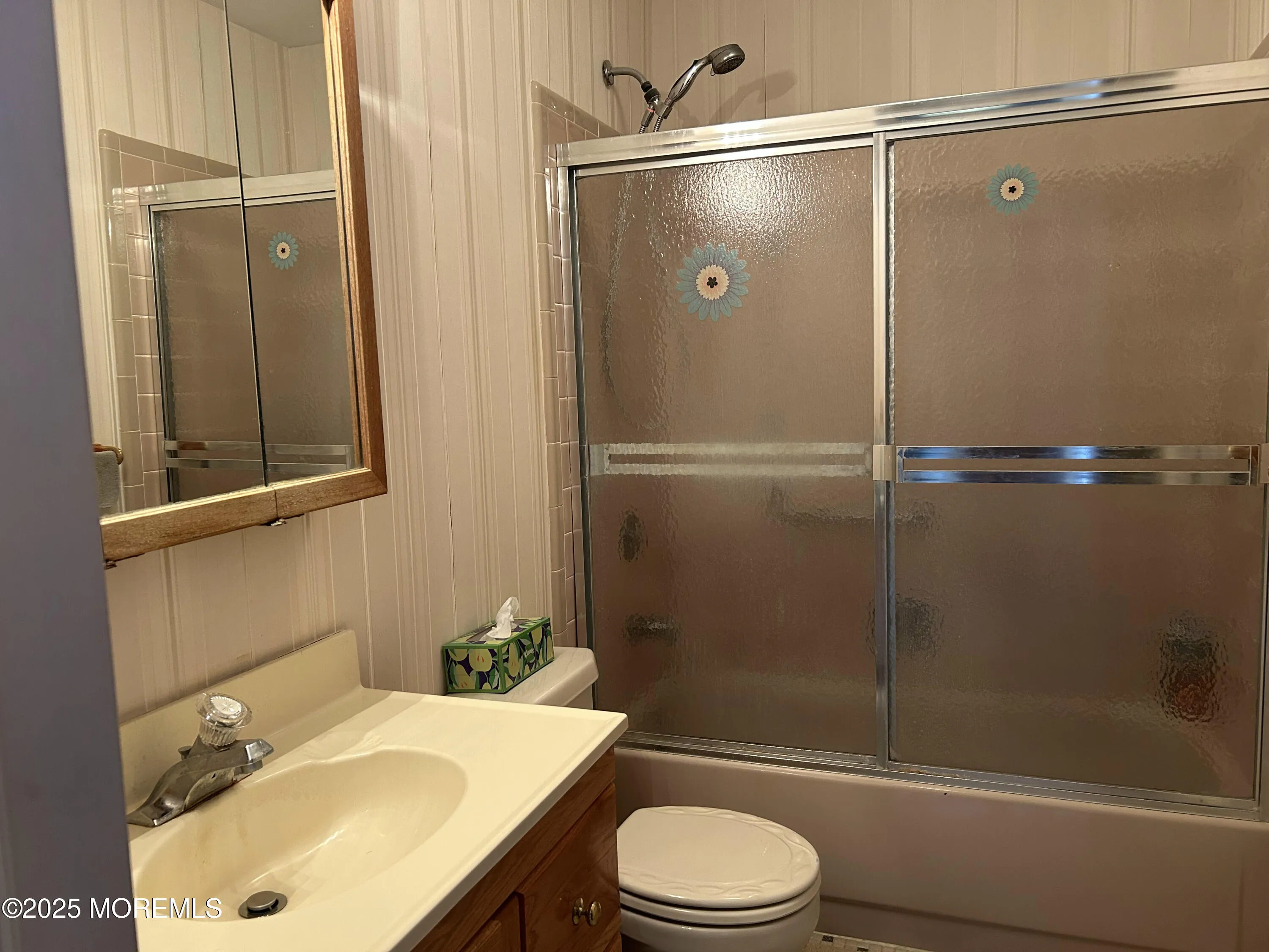 Lakewood, New Jersey 08701, United States, 1 Bedroom Bedrooms, ,1 BathroomBathrooms,Residential,Pending,104437