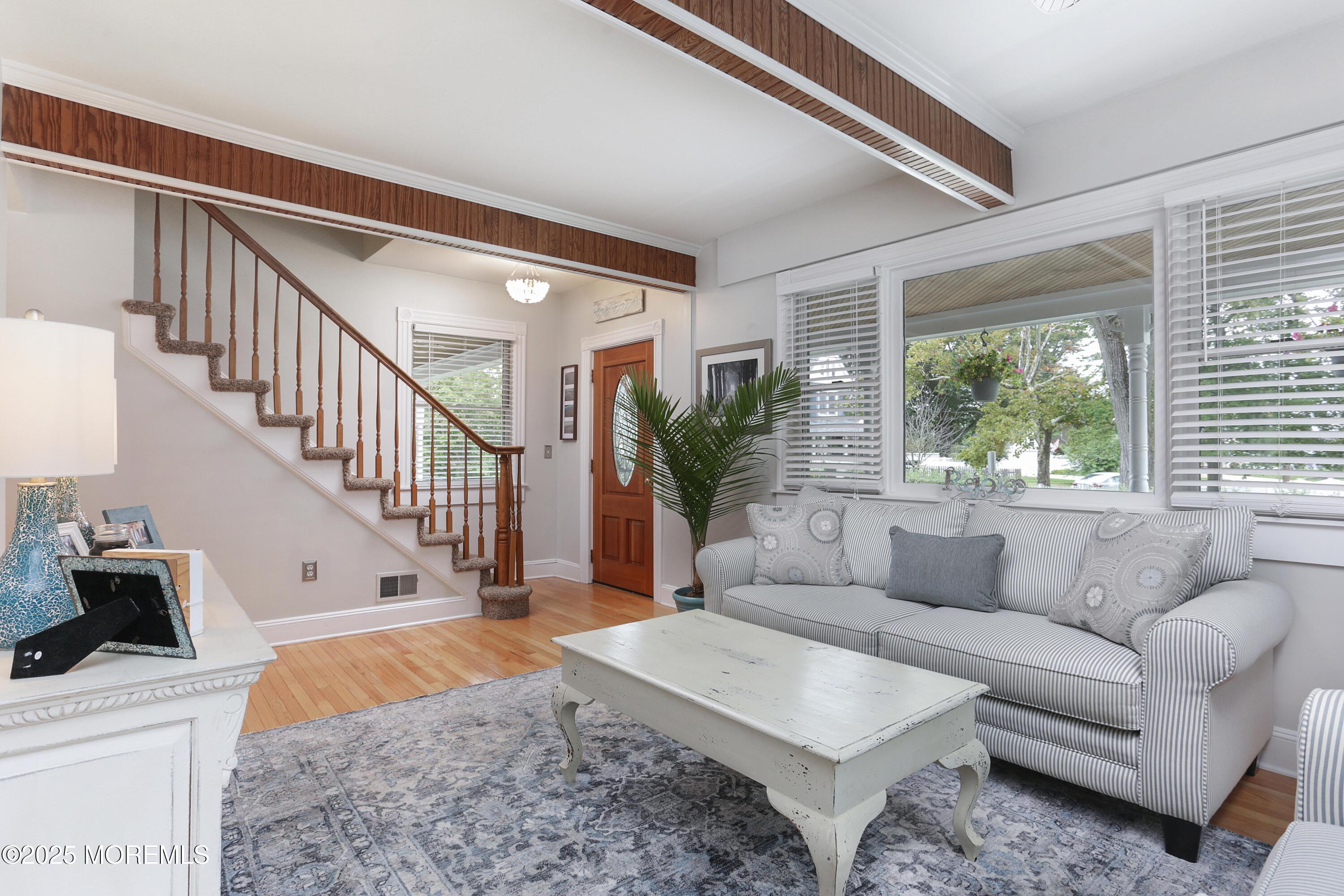 121 Center Avenue
