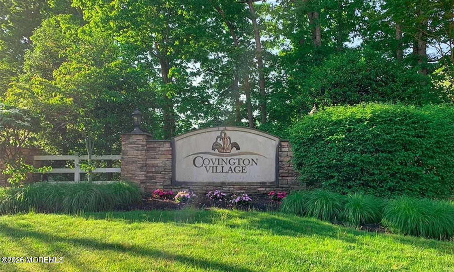 Photo 1 of 44 — 624 Sophee Lane 6, Lakewood, NJ 08701