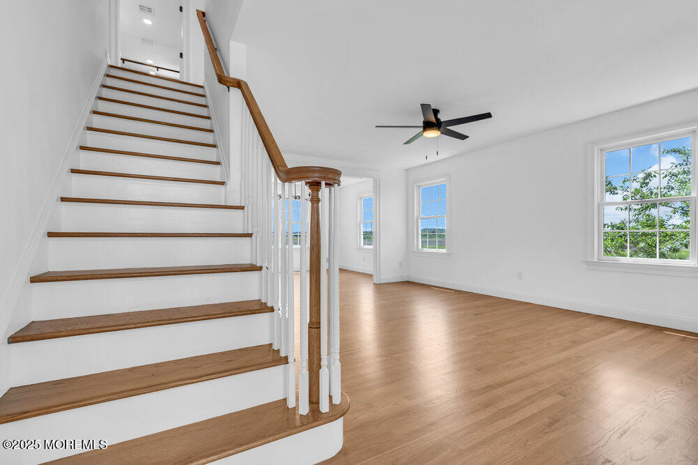 27 Main Street, Port Monmouth, New Jersey image 21