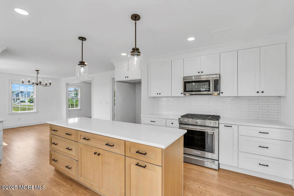 27 Main Street, Port Monmouth, New Jersey image 32
