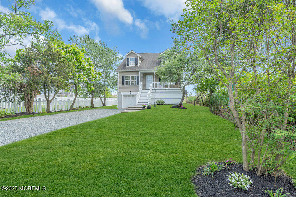 27 Main Street, Port Monmouth, New Jersey image 16