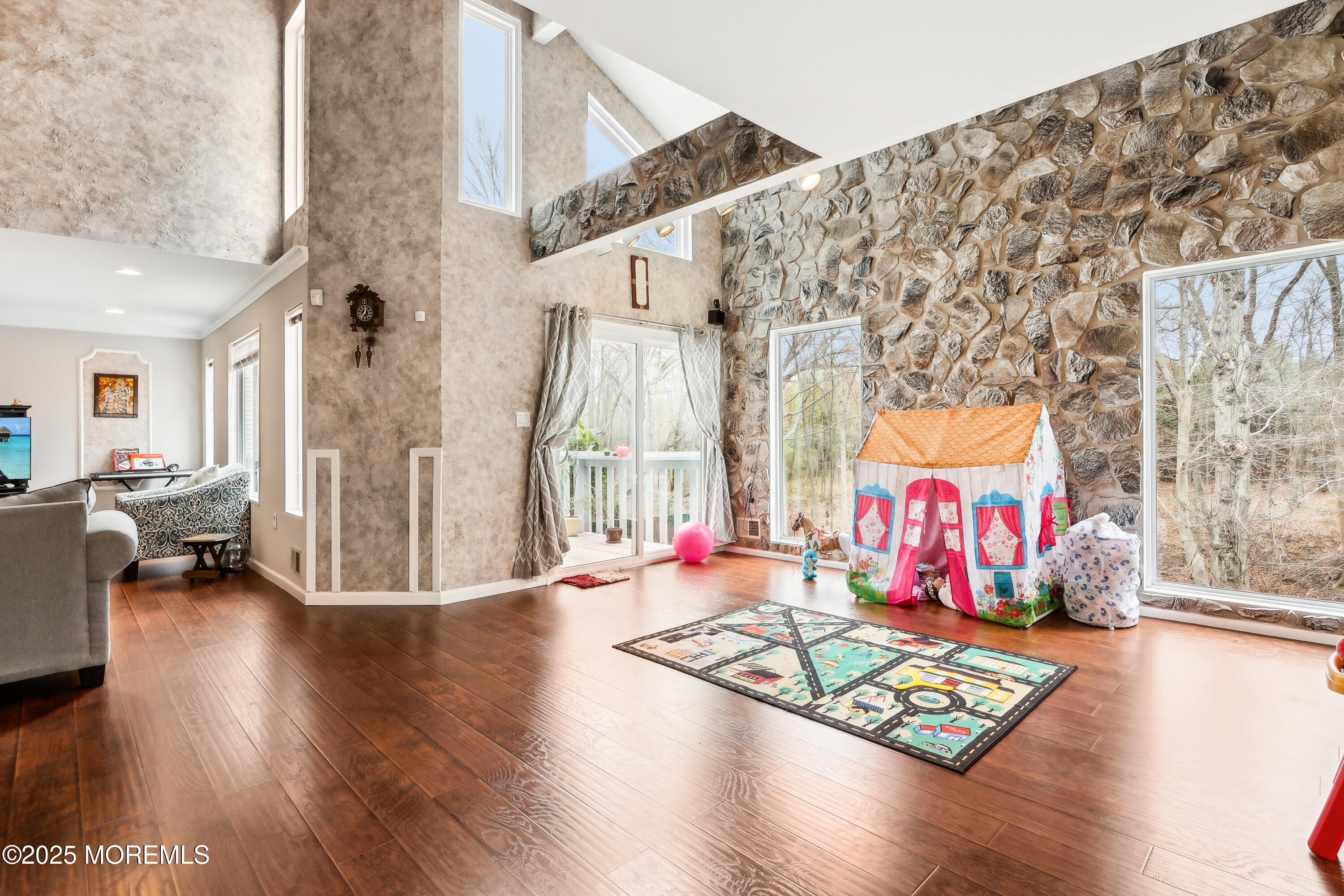 15 Pemberton Drive, Matawan, New Jersey image 18