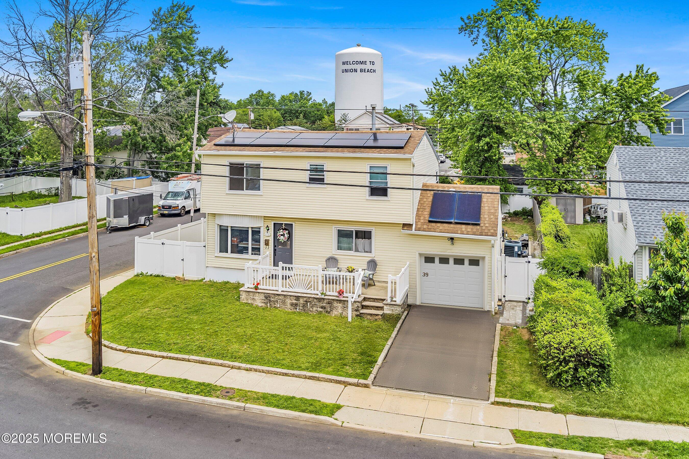 39 Scholer Drive