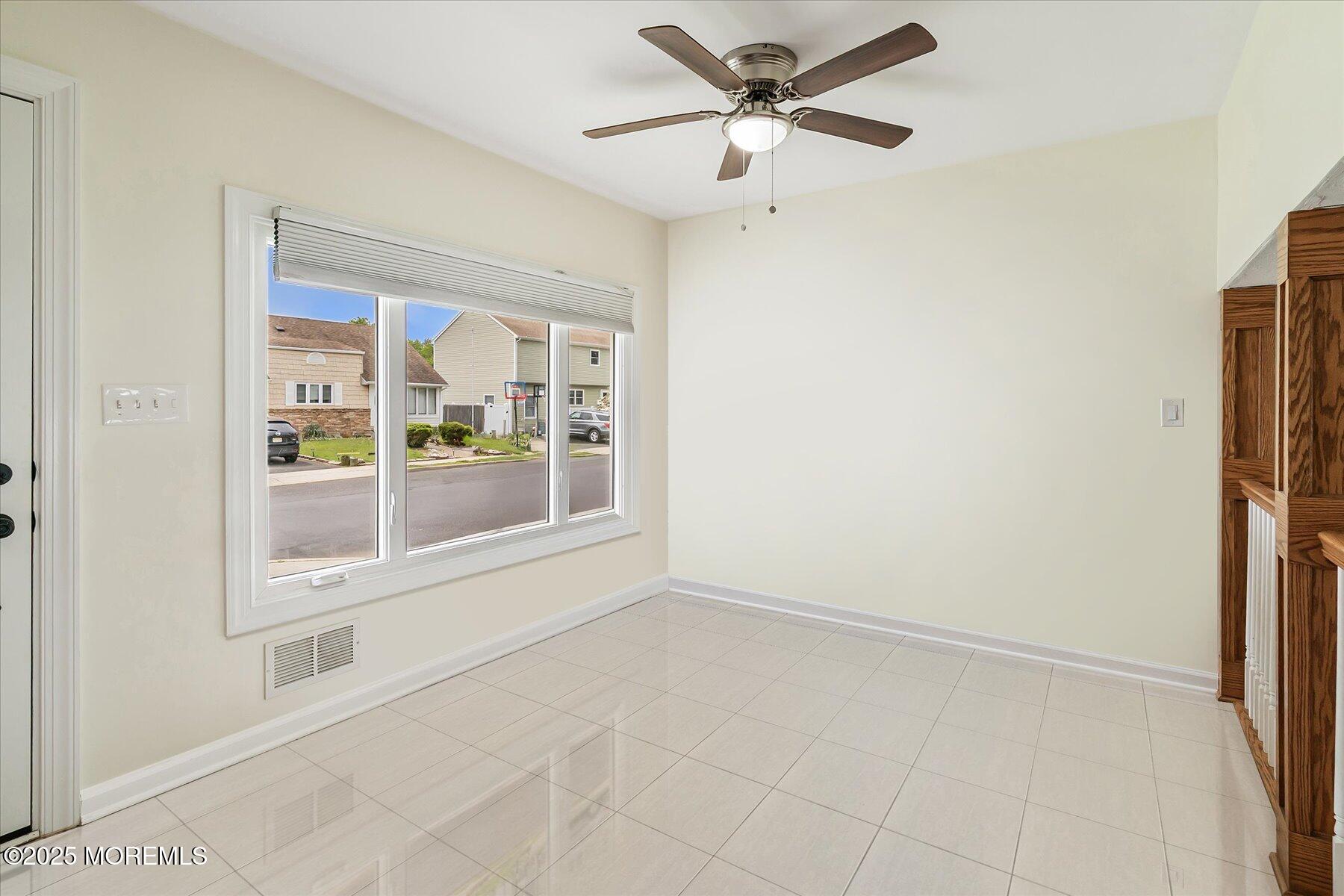 39 Scholer Drive, Union Beach, New Jersey image 16
