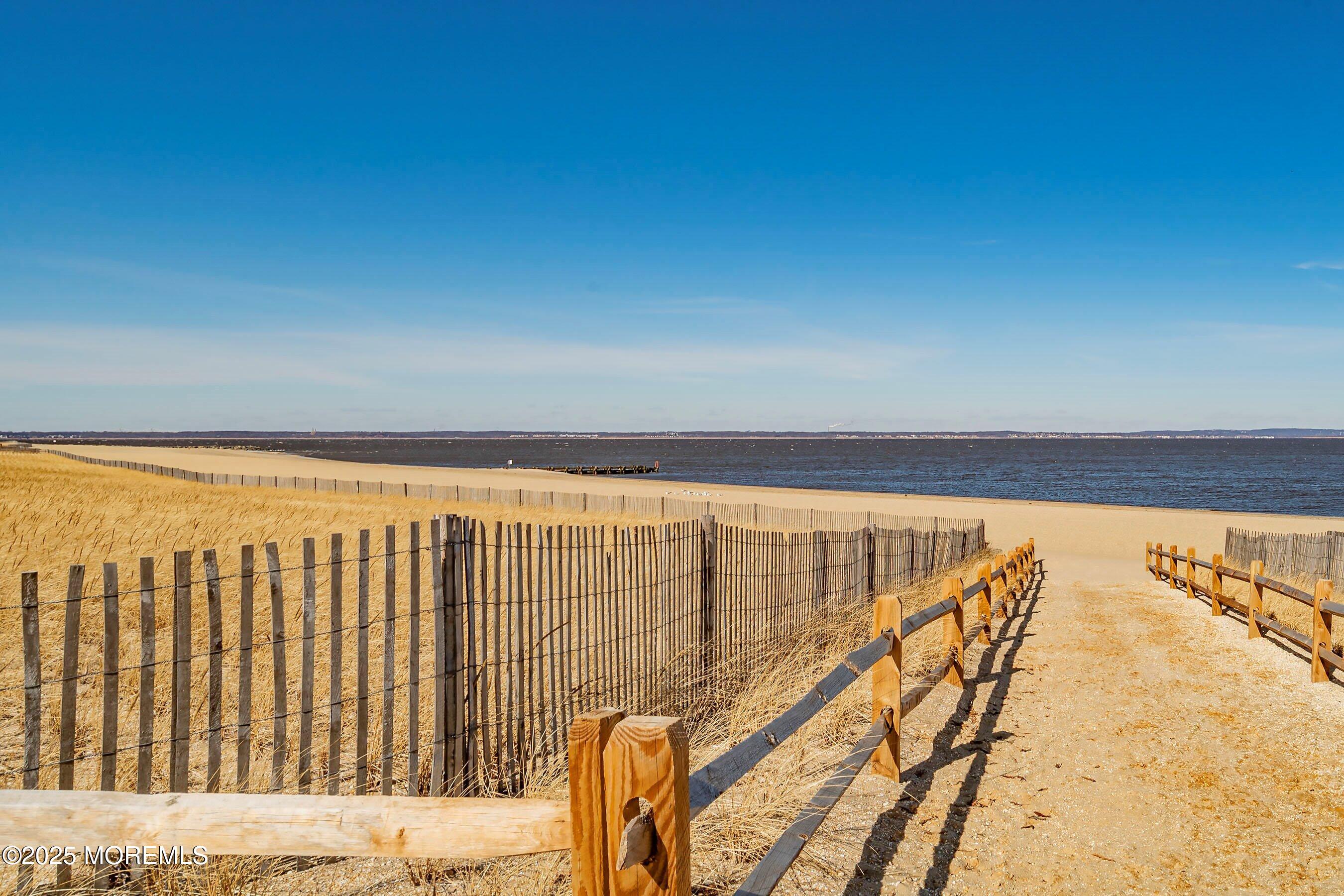 39 Scholer Drive, Union Beach, New Jersey image 44