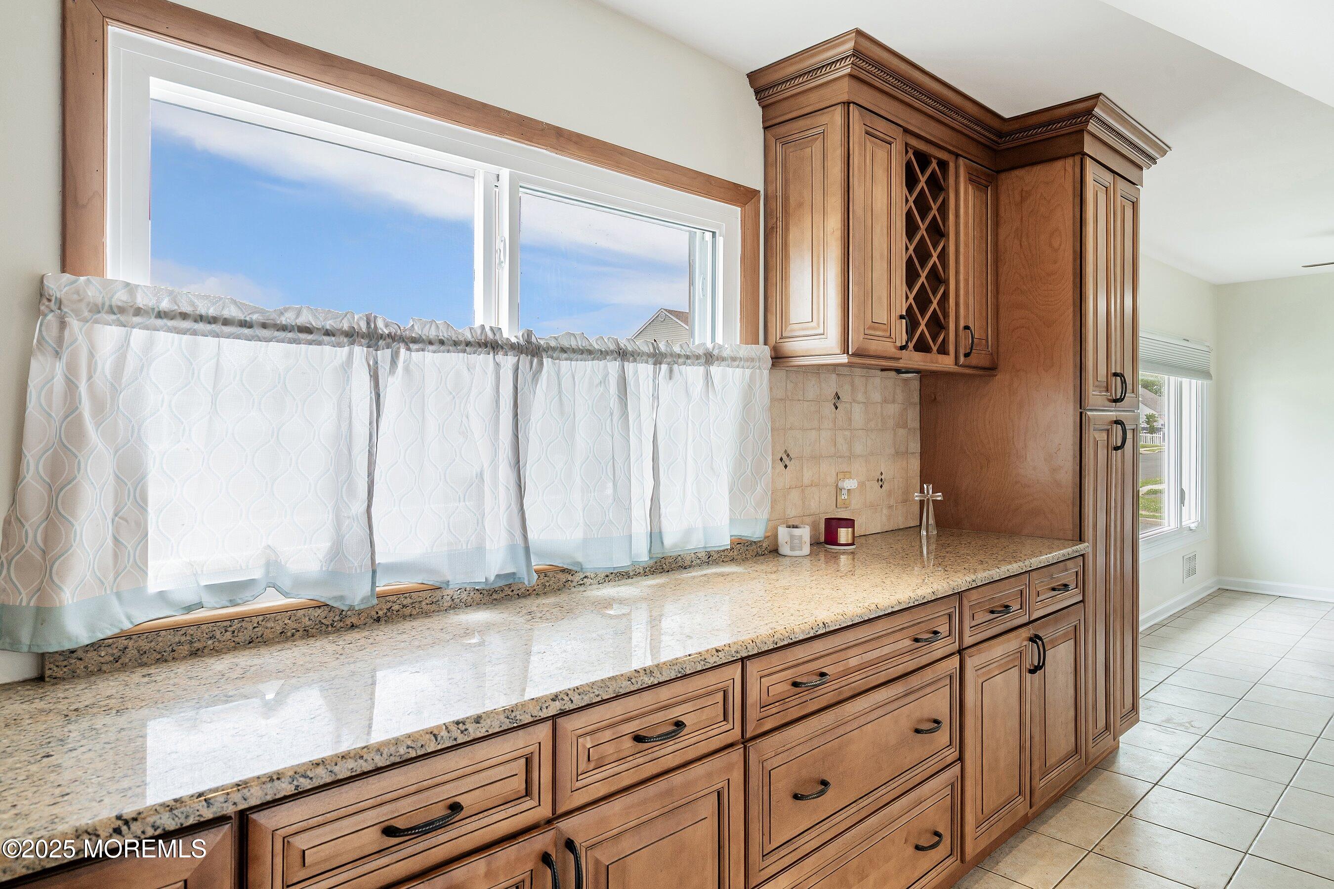 39 Scholer Drive, Union Beach, New Jersey image 15