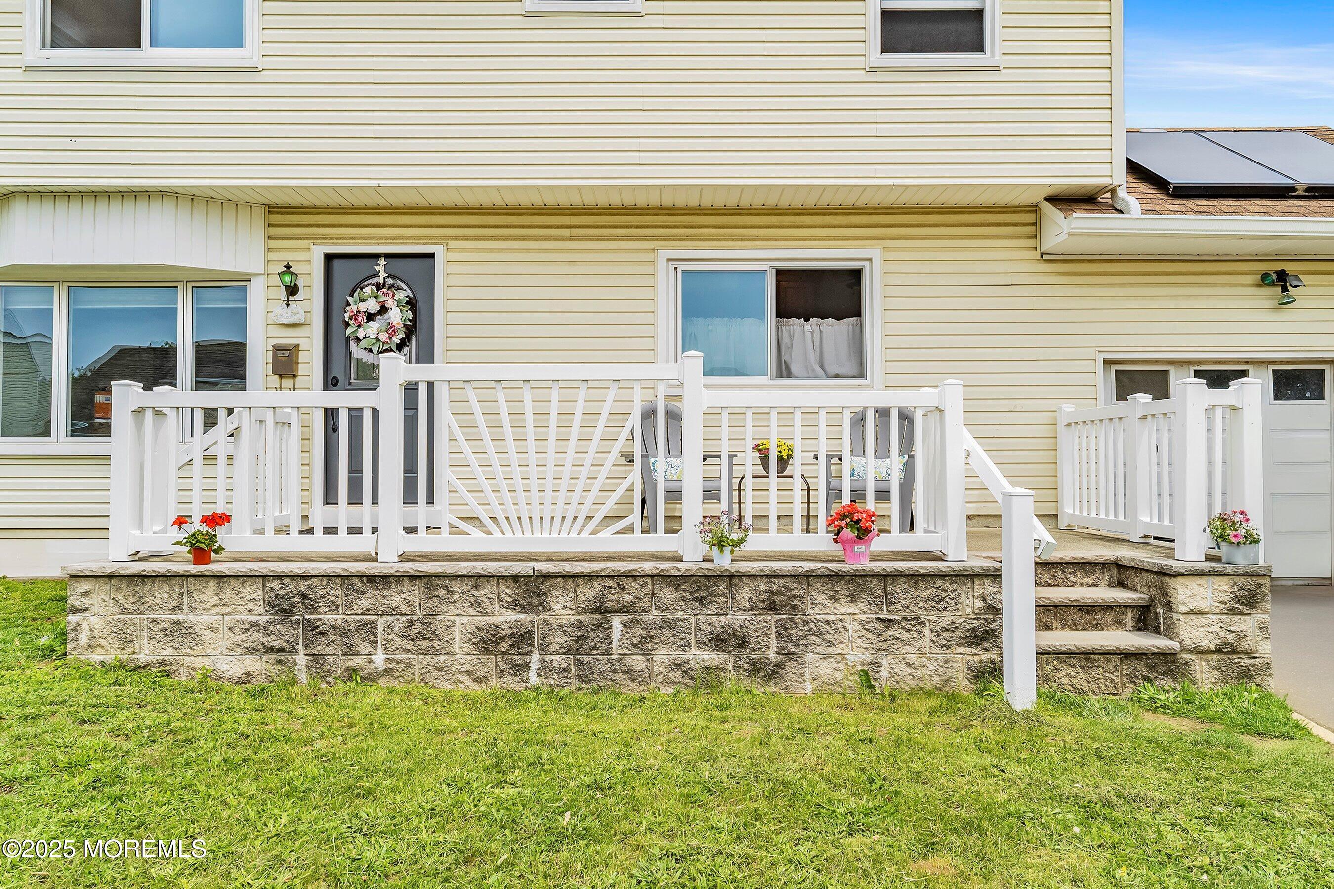 39 Scholer Drive