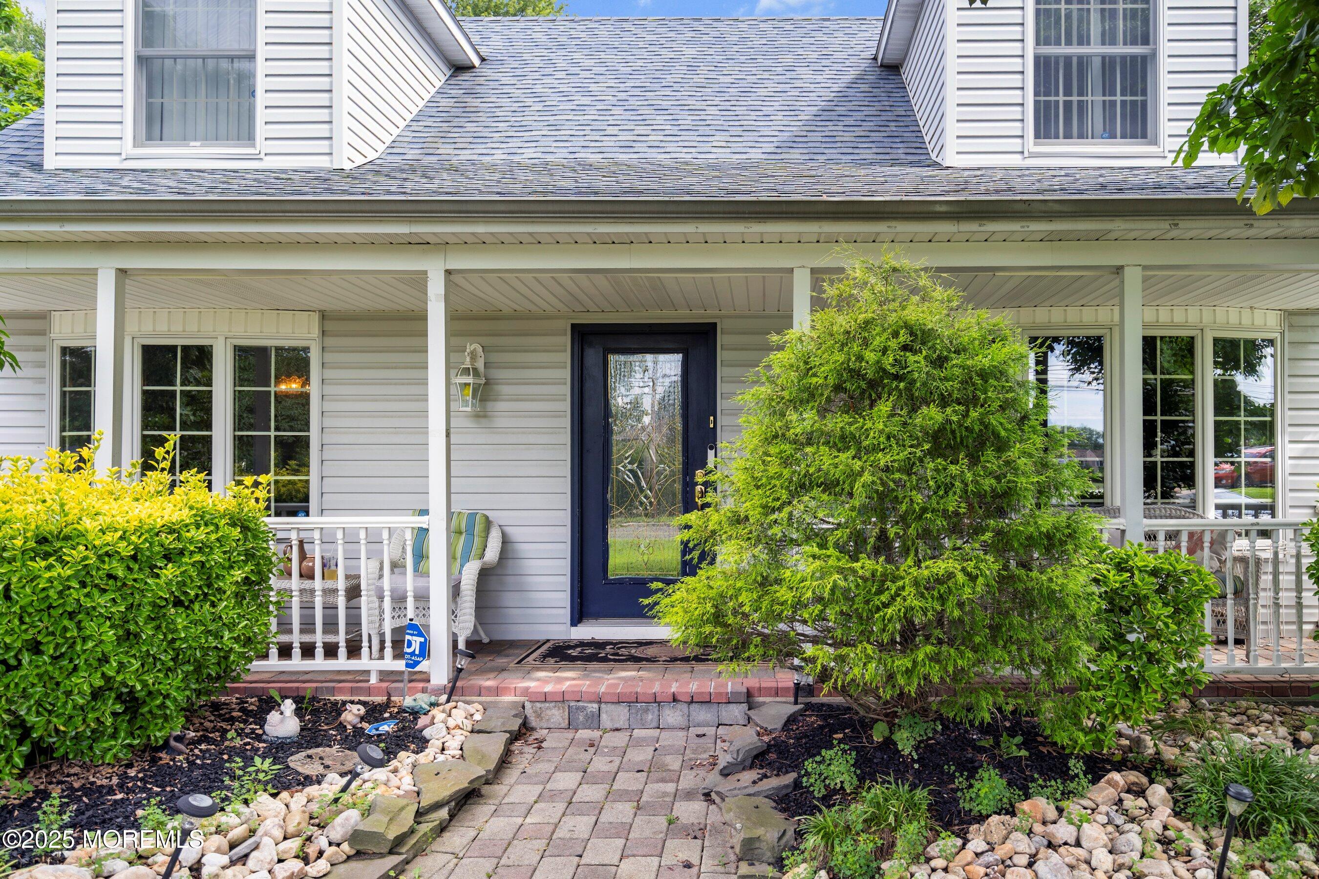 33 Willow Brook Road
