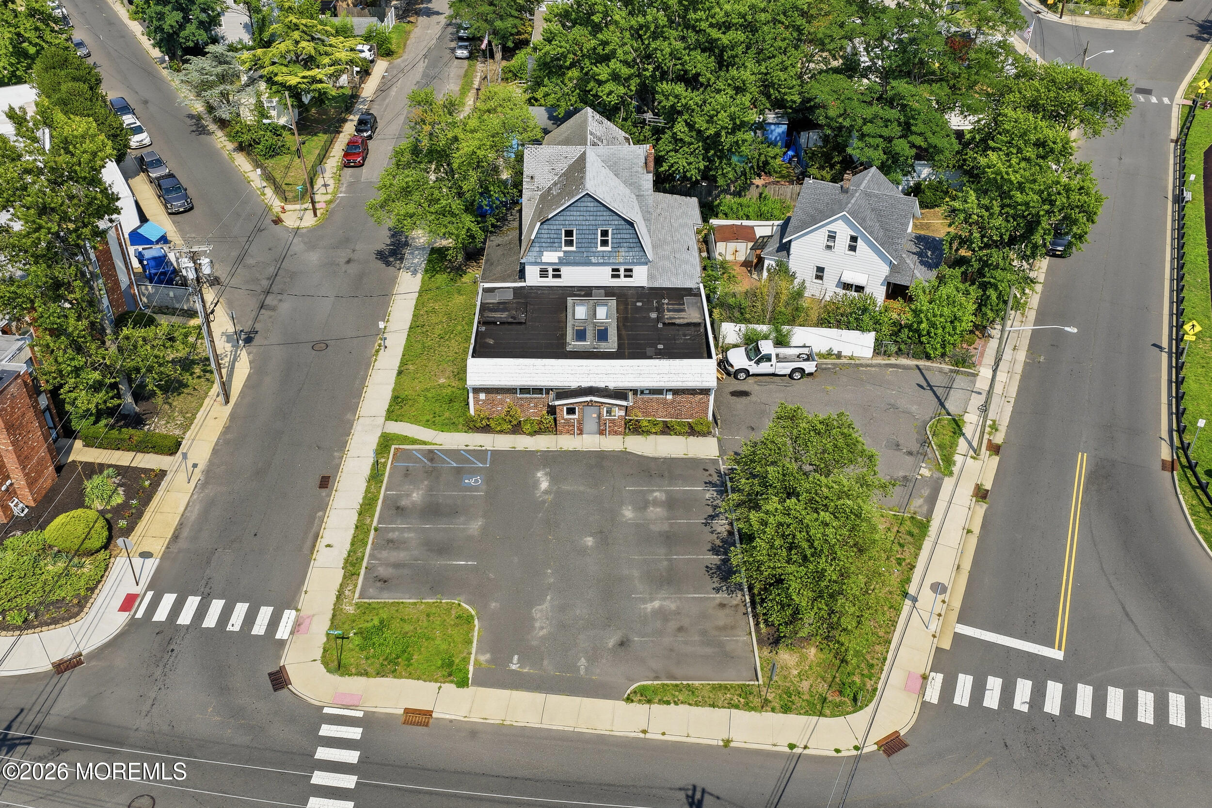 68 Maplewood Avenue