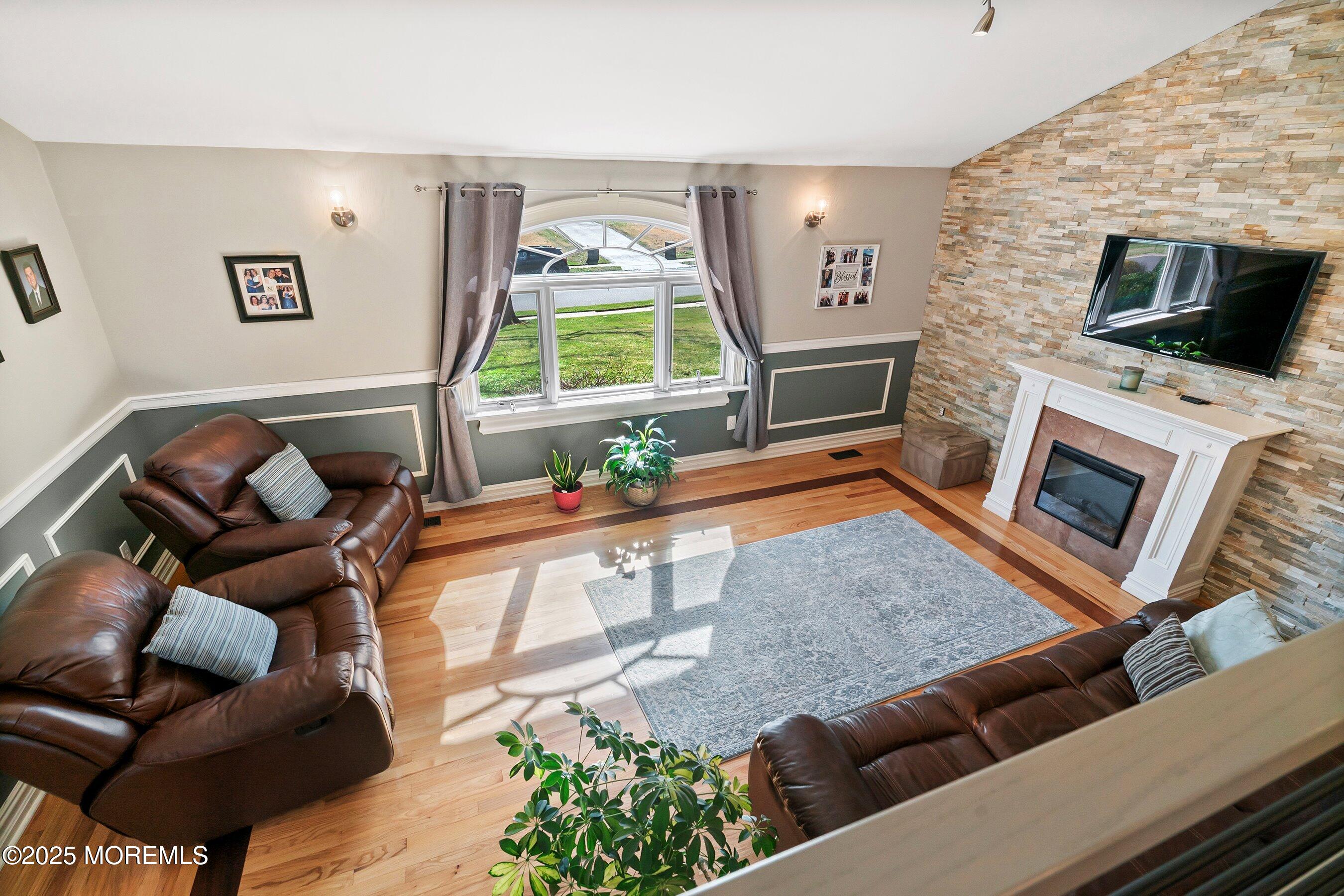 65 Woodstock Place, Freehold, New Jersey image 3