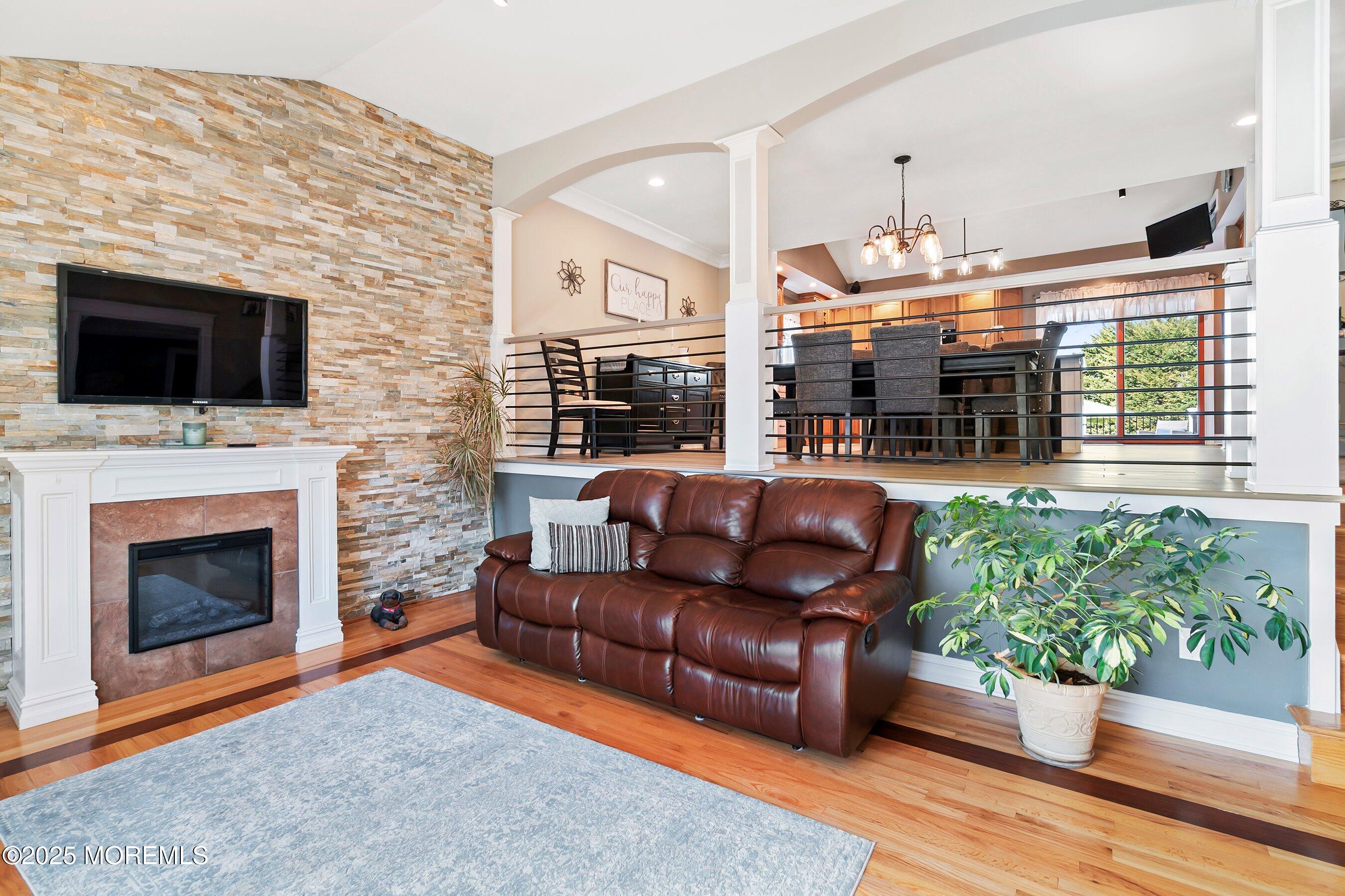 65 Woodstock Place, Freehold, New Jersey image 13