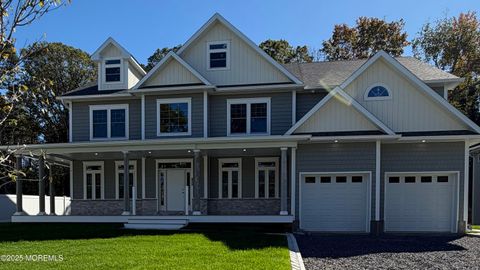 Photo of 825 Naryshkin Way, Toms River, NJ 08753 (MLS # 22531547)