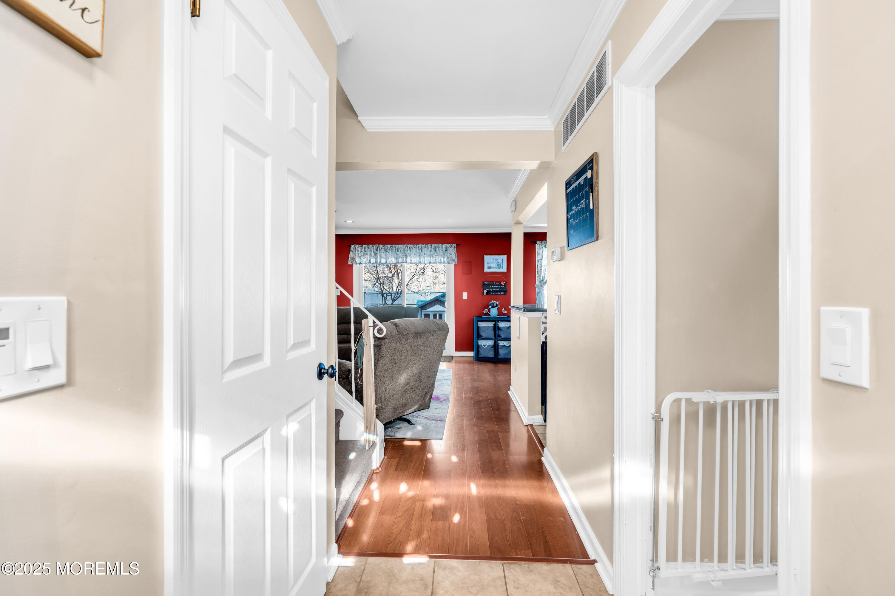 10 Tracey Court, Howell, New Jersey image 3