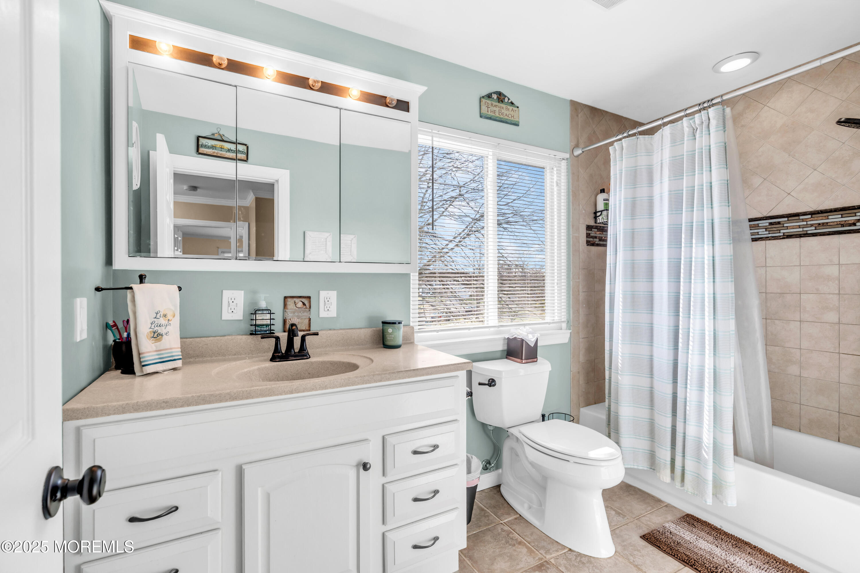 10 Tracey Court, Howell, New Jersey image 19