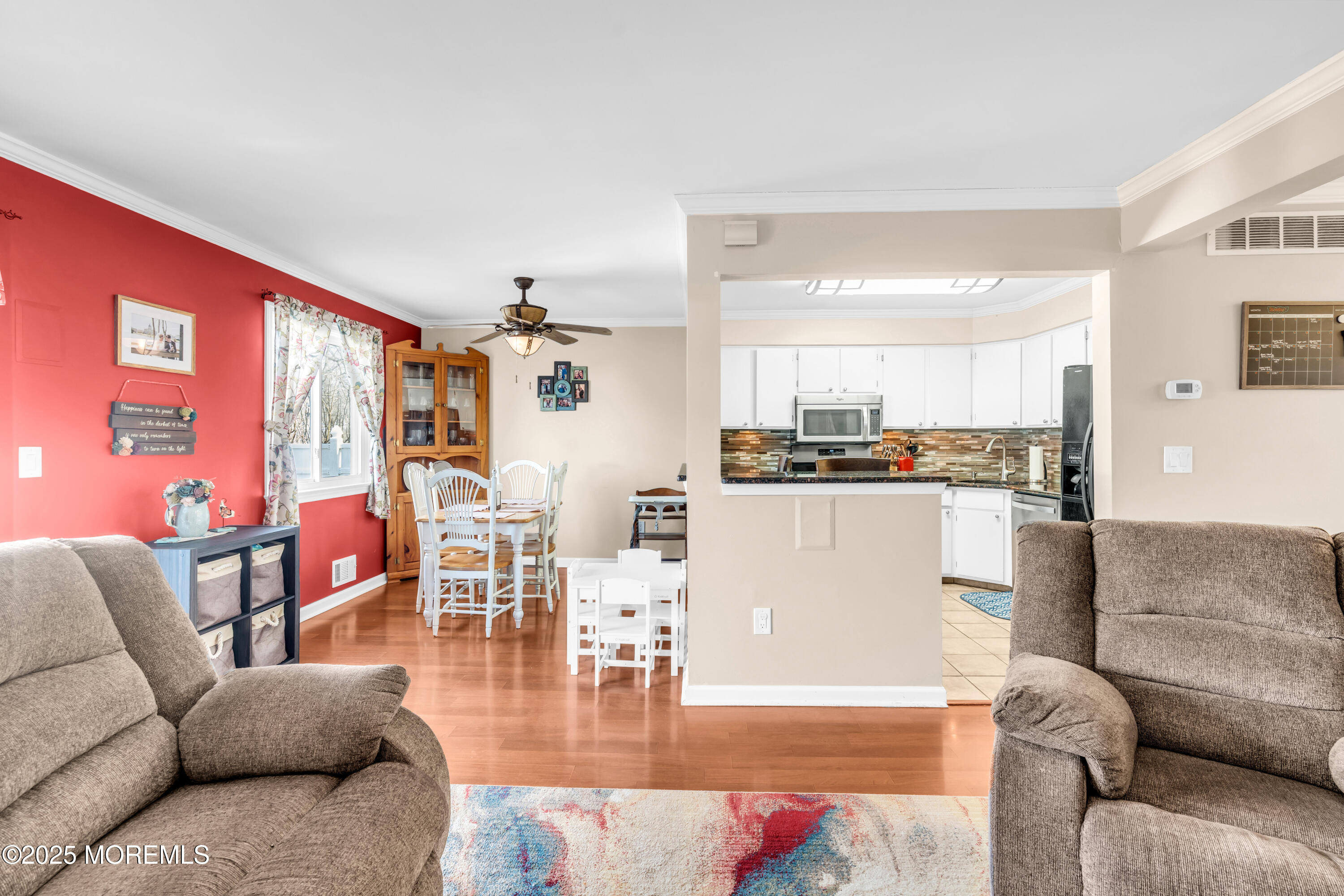 10 Tracey Court, Howell, New Jersey image 6