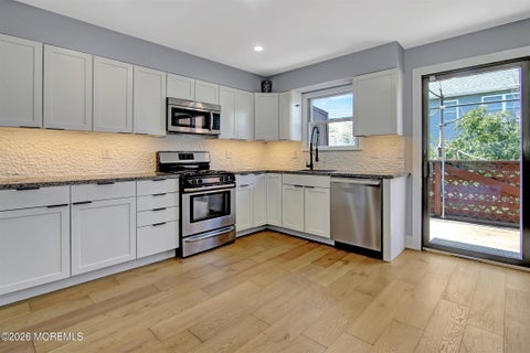 Condo For Rent - 214 Marina Drive<br/> Highlands, NJ 07732