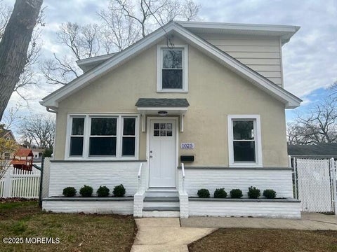 Homes For Rent - 1025 5th Avenue<br/> Wall, NJ 07719