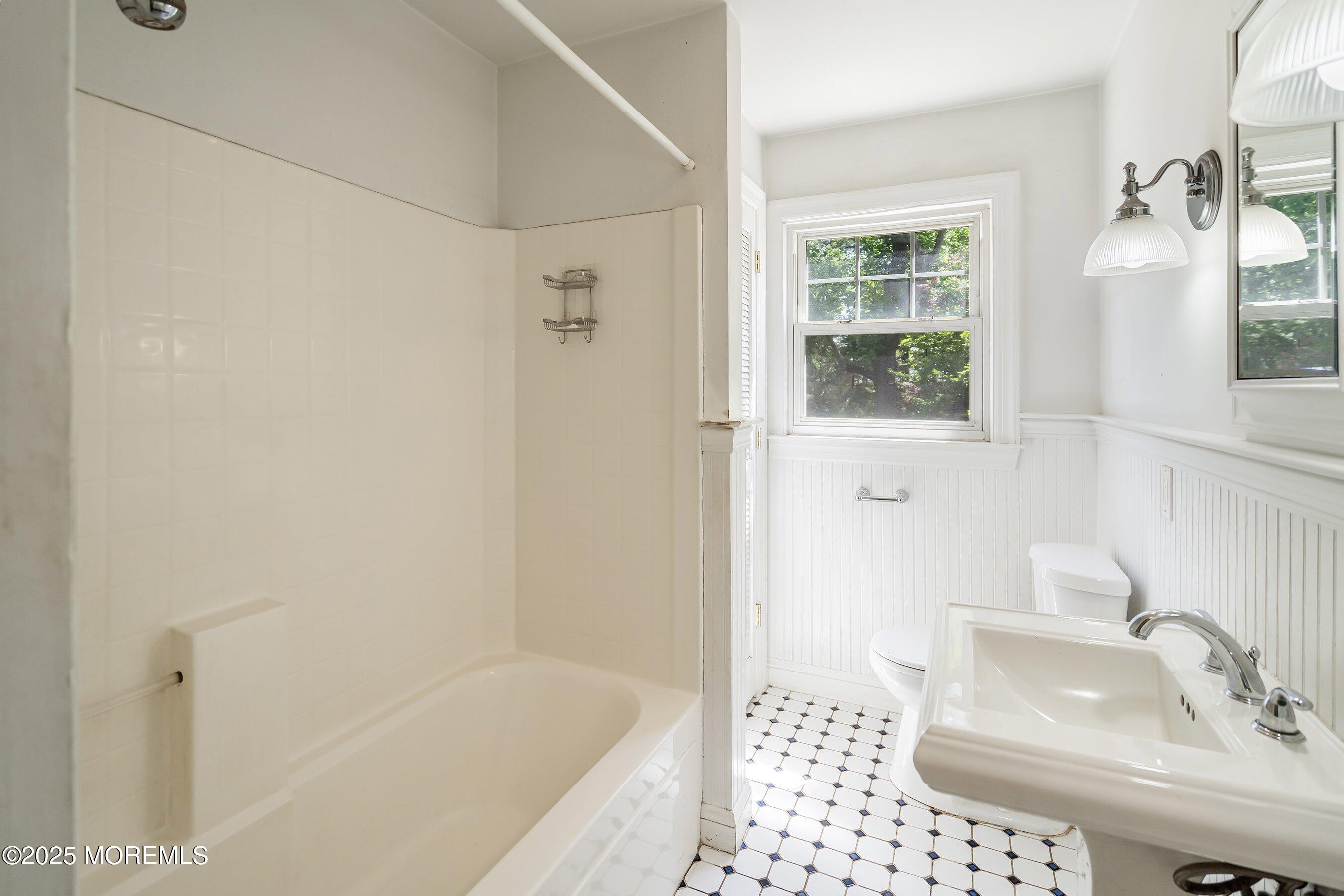 36 New Street, Colts Neck, New Jersey image 13