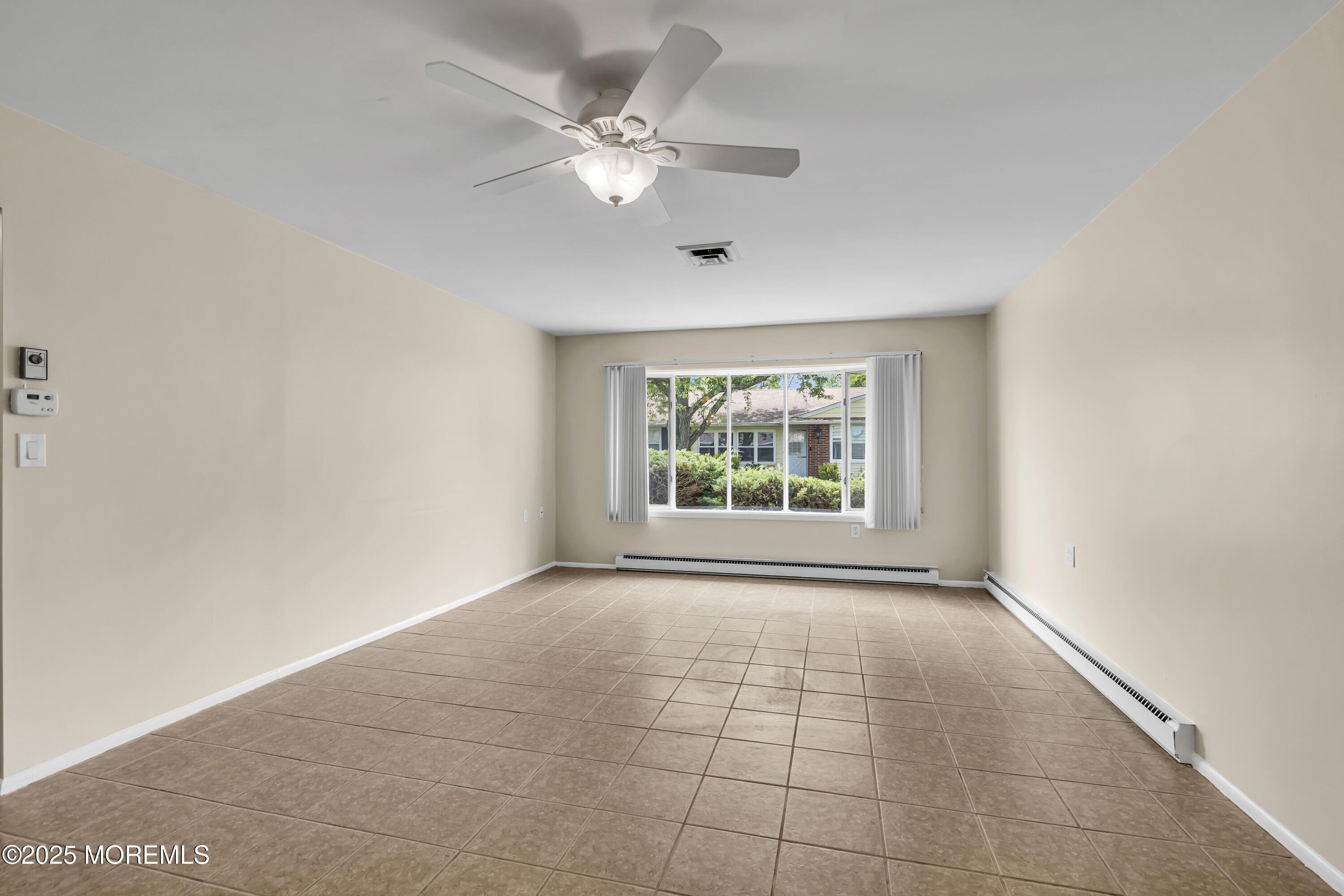 288 E Malvern Court #B, Lakewood, New Jersey image 4