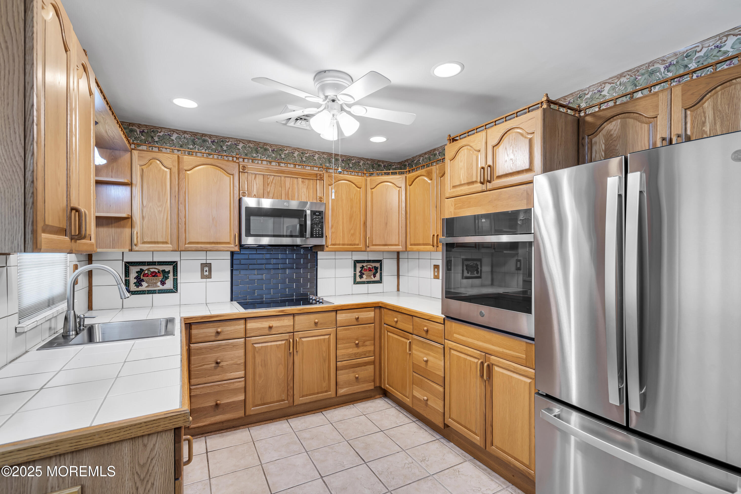 288 E Malvern Court #B, Lakewood, New Jersey image 7