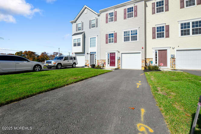 56 Iron Gate Road, Sicklerville, New Jersey image 1