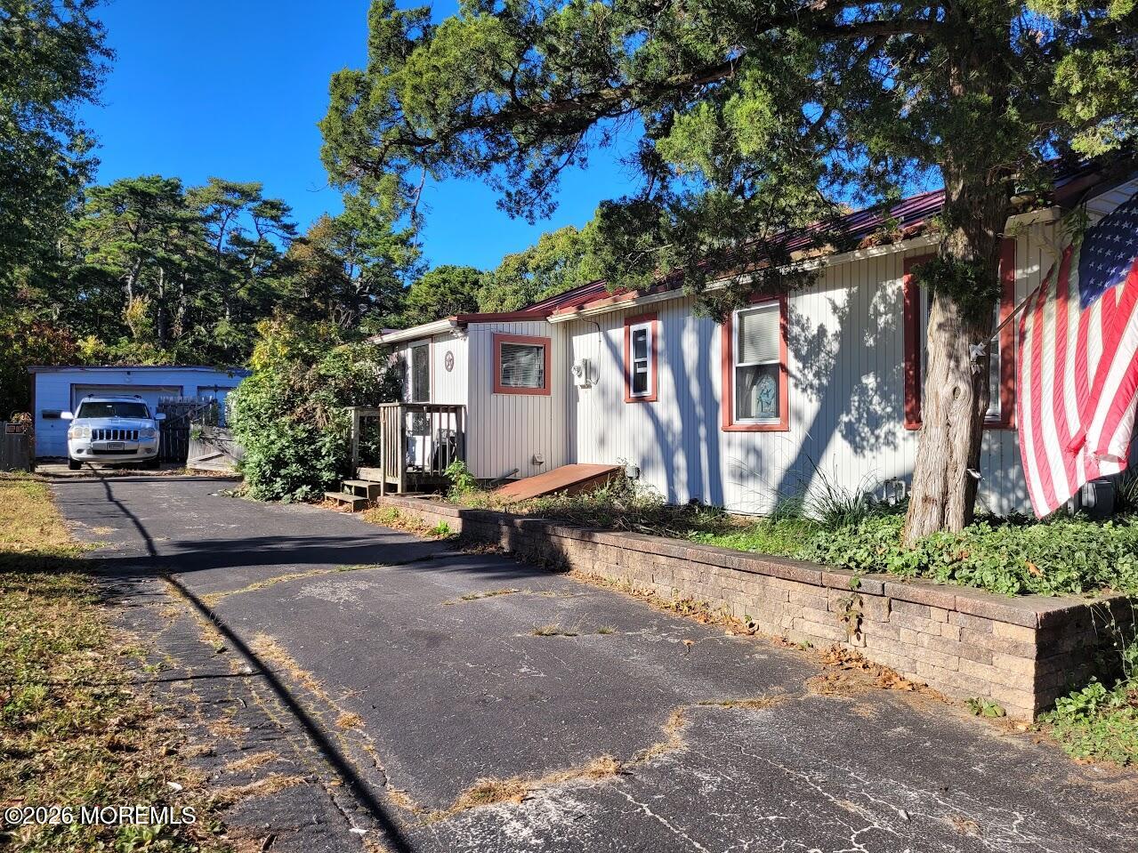 497 Main Street