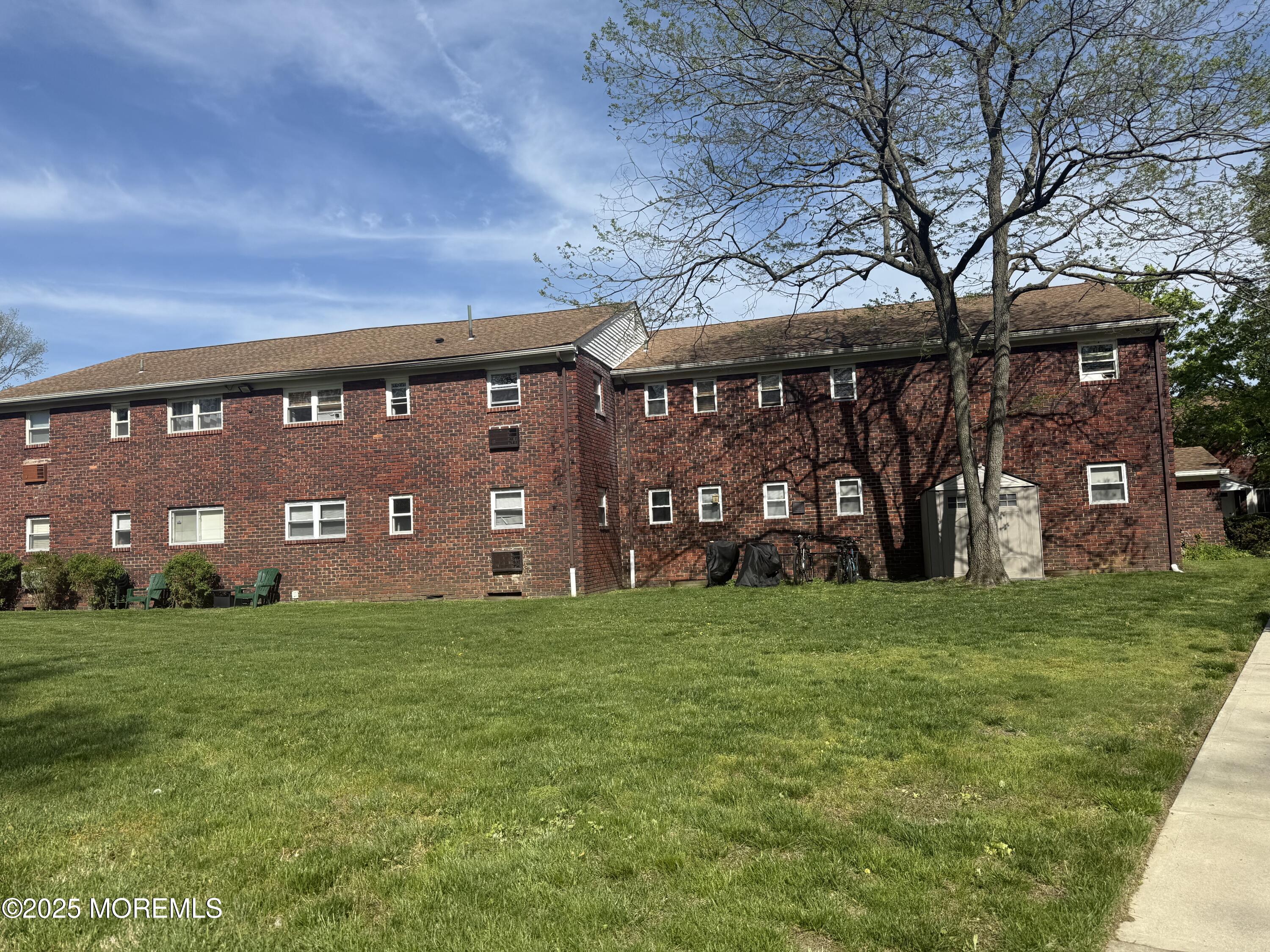 20B Juniper Lane, Eatontown, New Jersey image 12