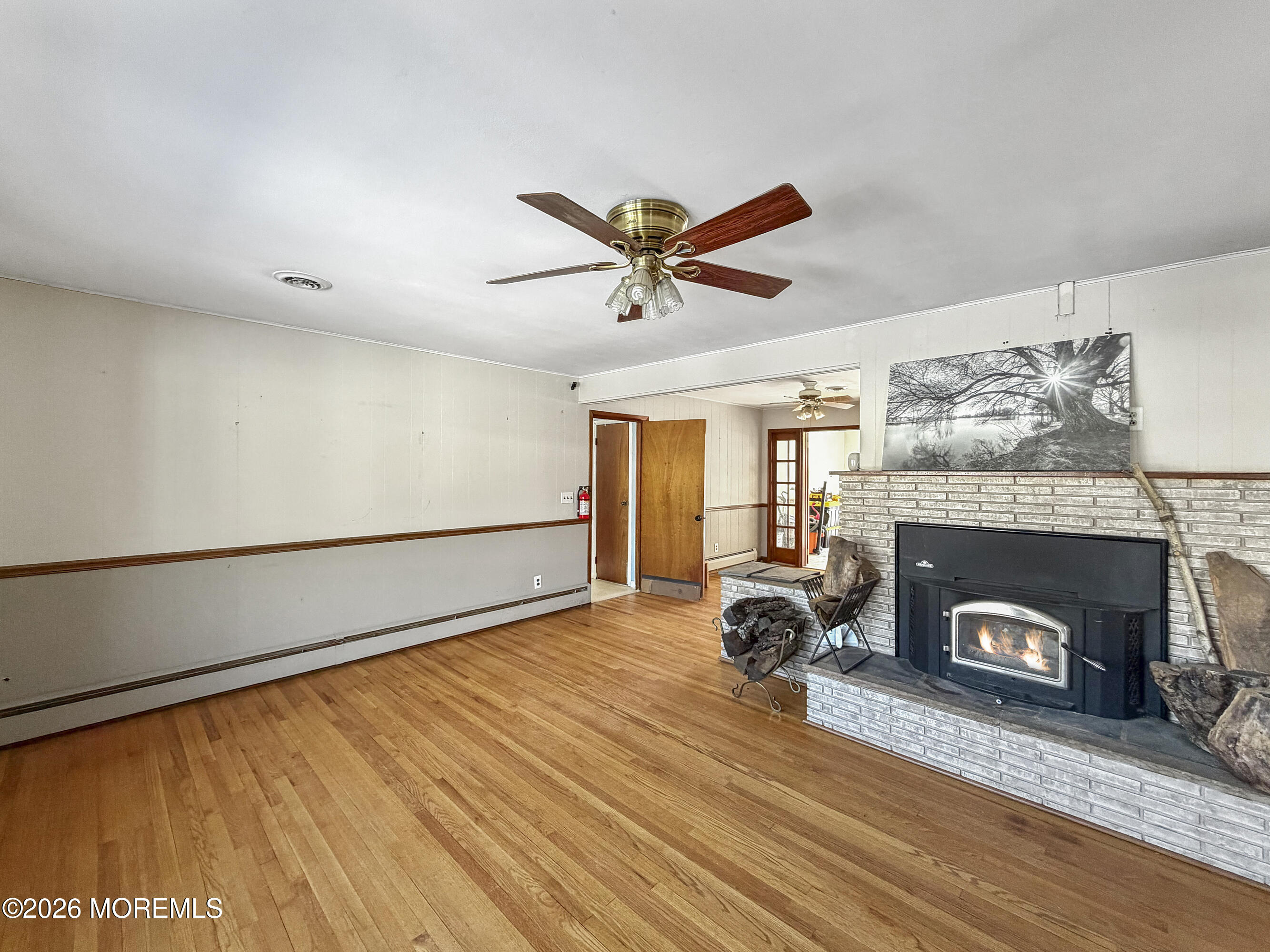 53 N Lakeside Avenue