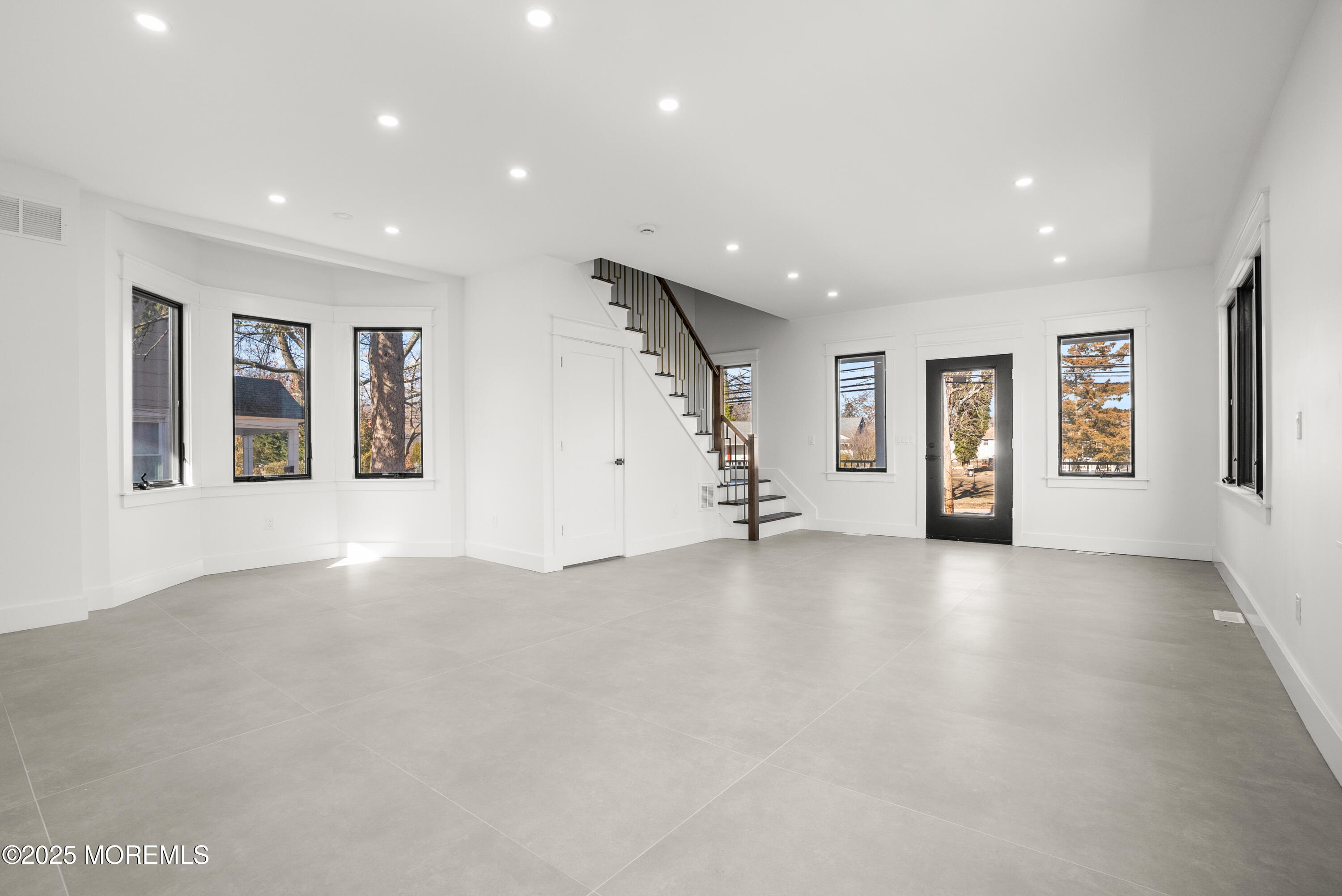 406 W Park Avenue