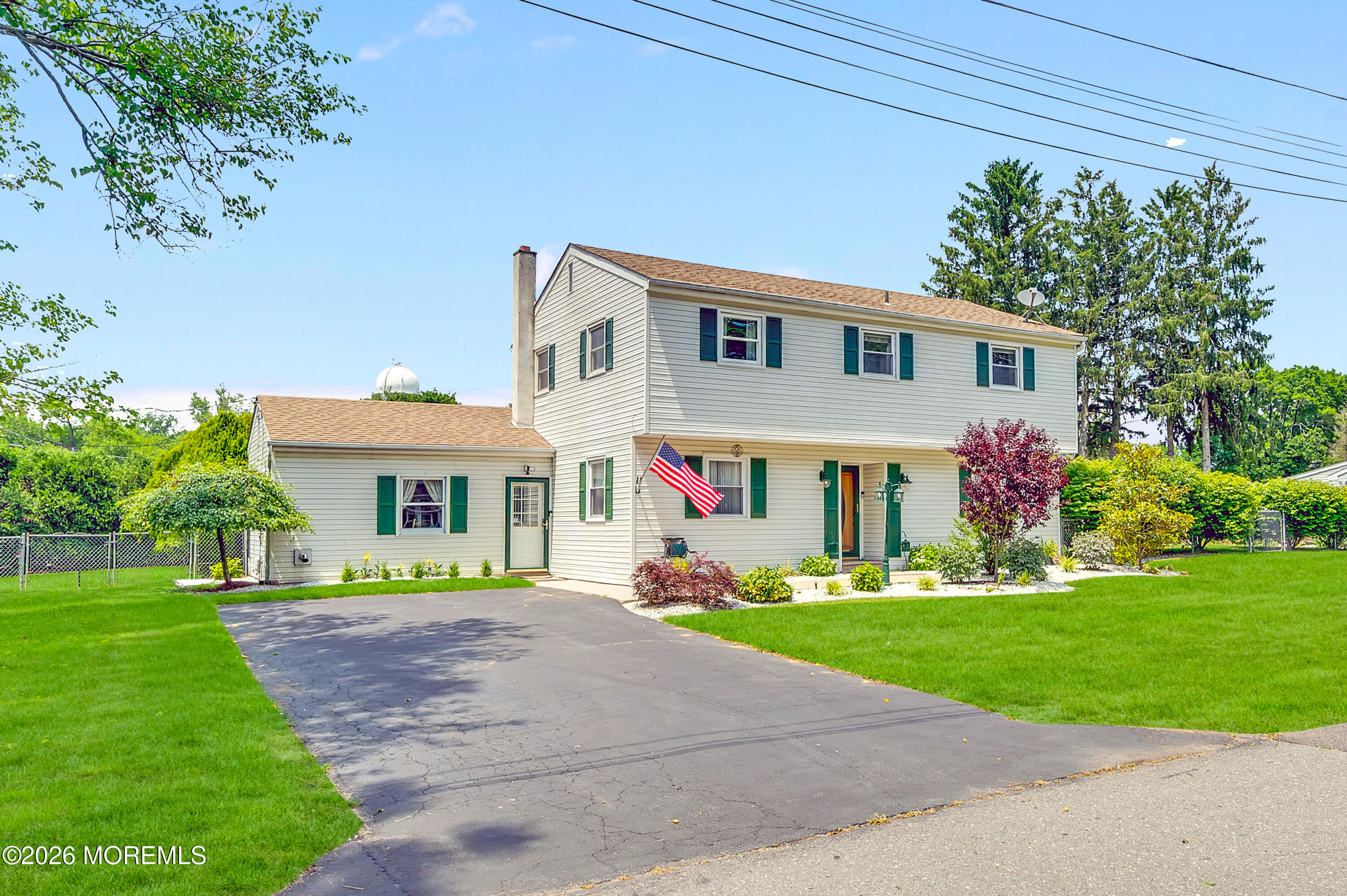 11 Crystal Avenue - Photo 2