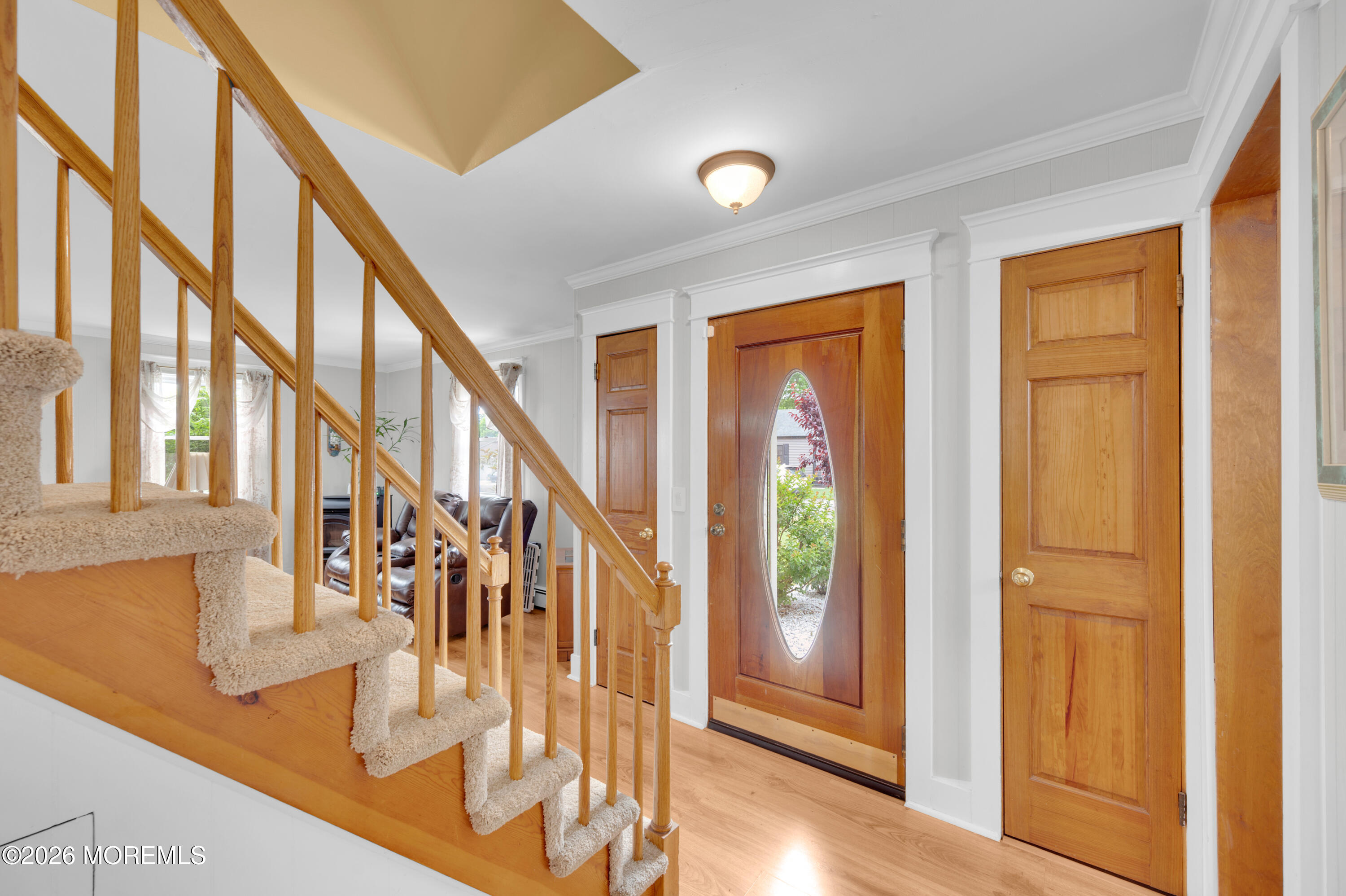 11 Crystal Avenue - Photo 3