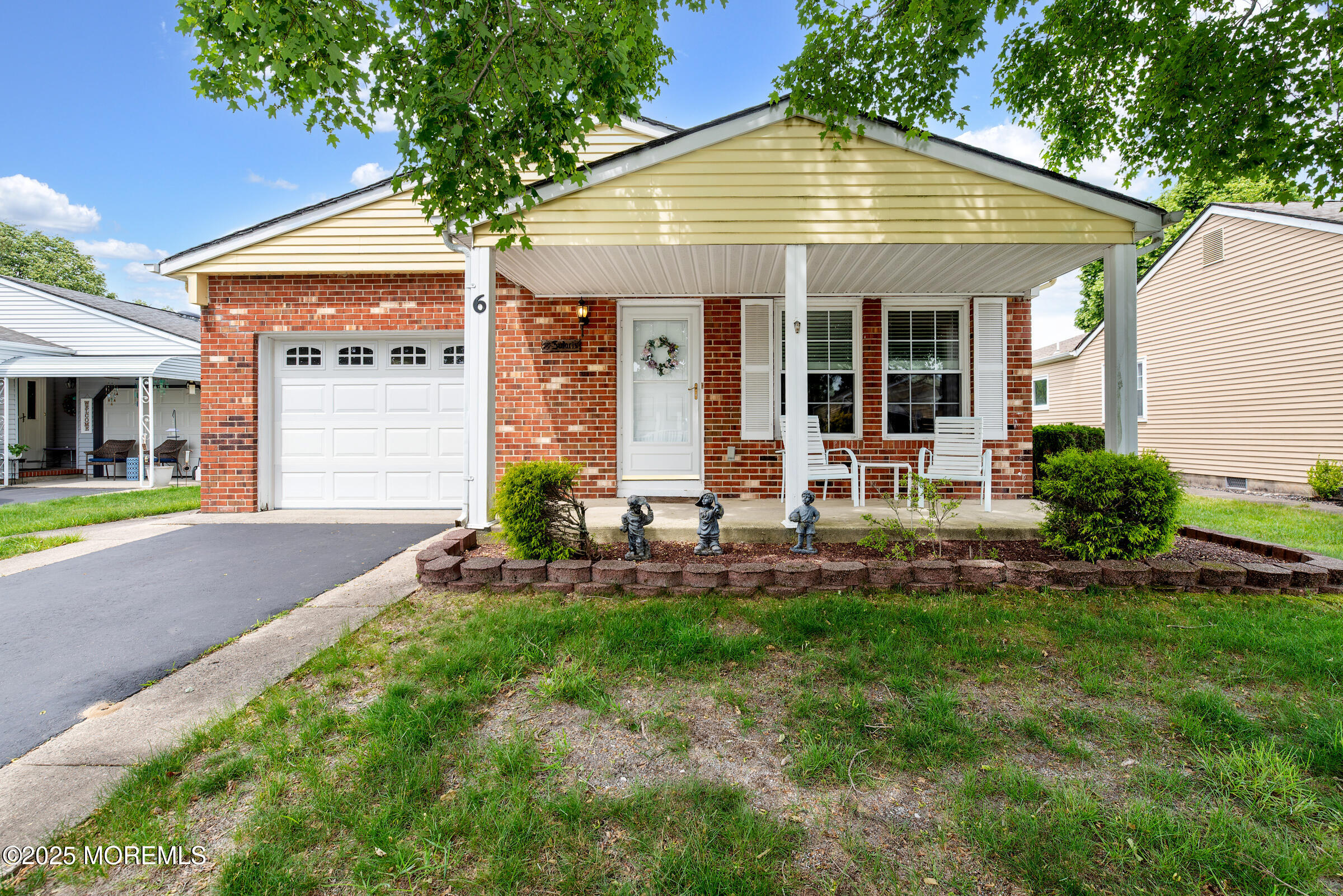 6 Manitoba Court, Toms River, New Jersey image 1