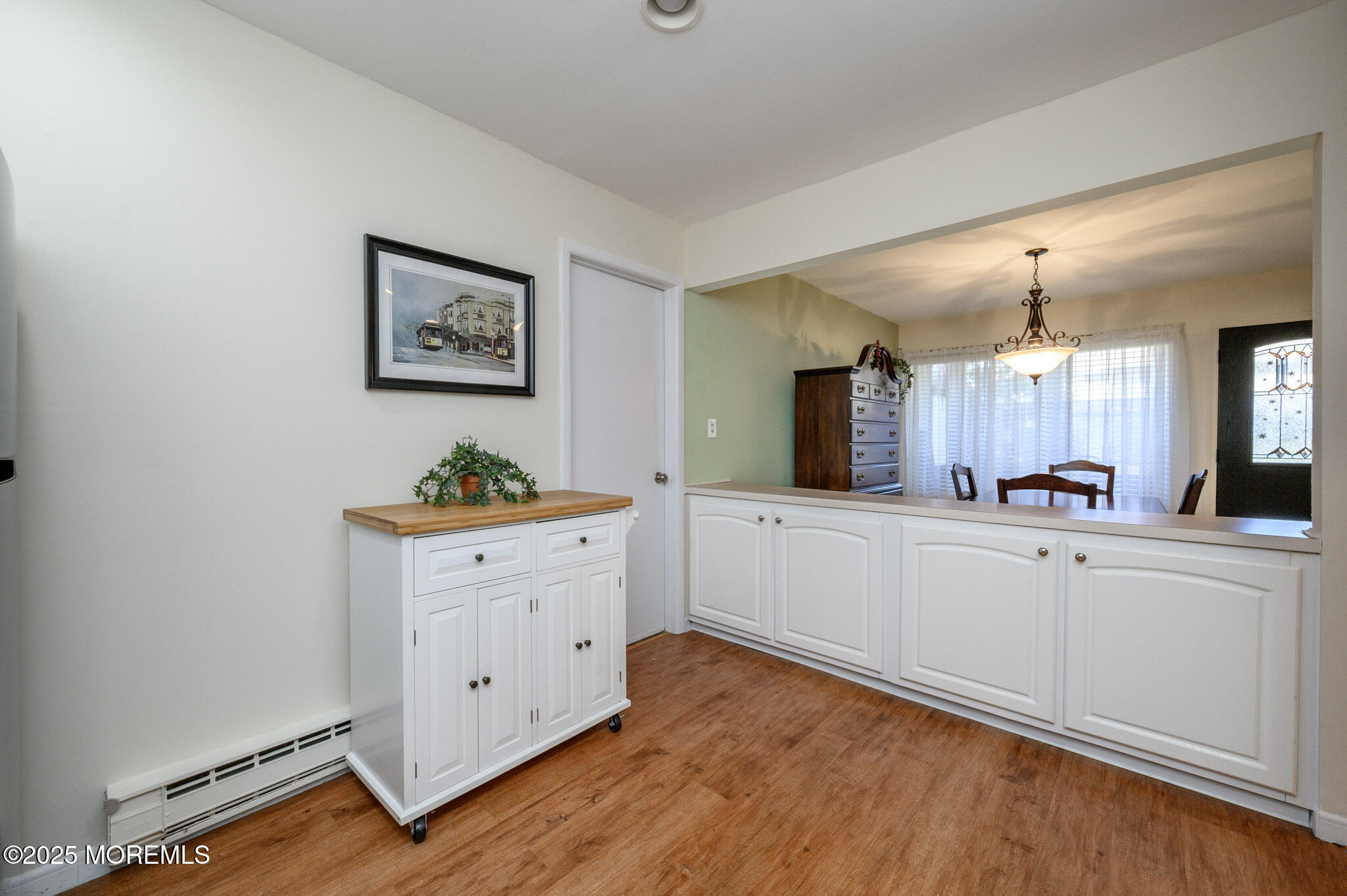 110 Amberly Drive #E, Manalapan, New Jersey image 15