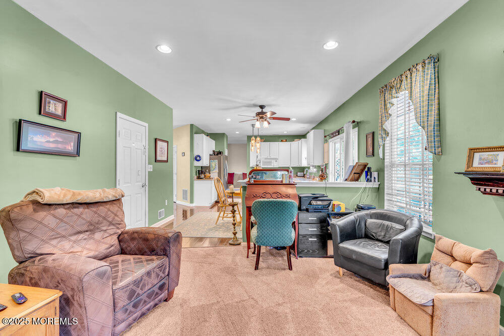 41 Hampshire Boulevard, Jackson, New Jersey image 16