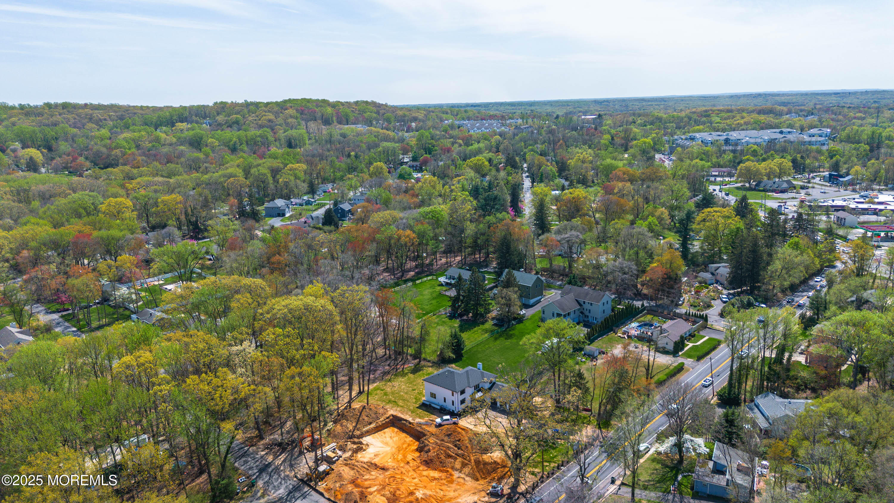18 Lloyd Road, Morganville, New Jersey image 33