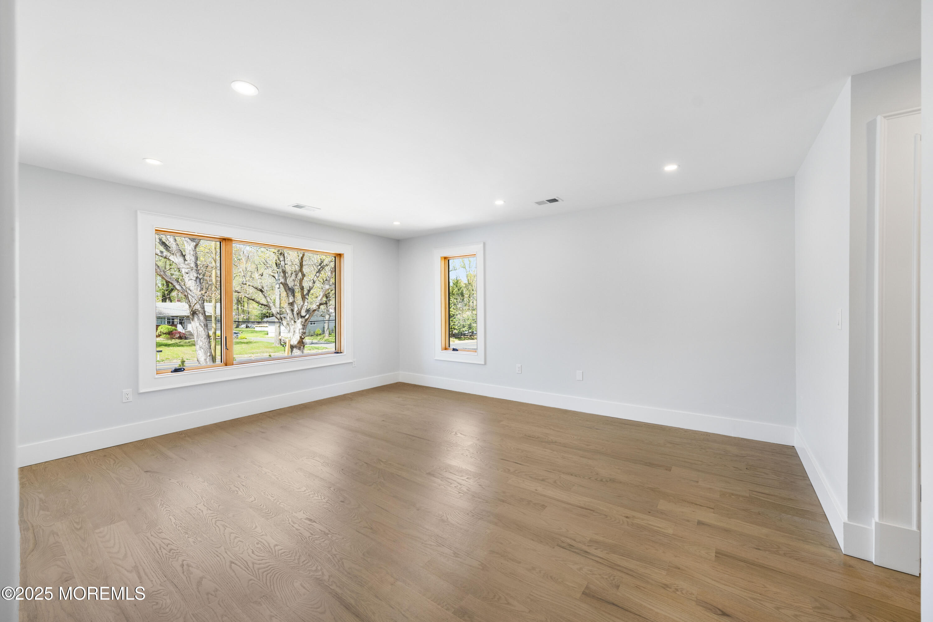18 Lloyd Road, Morganville, New Jersey image 19