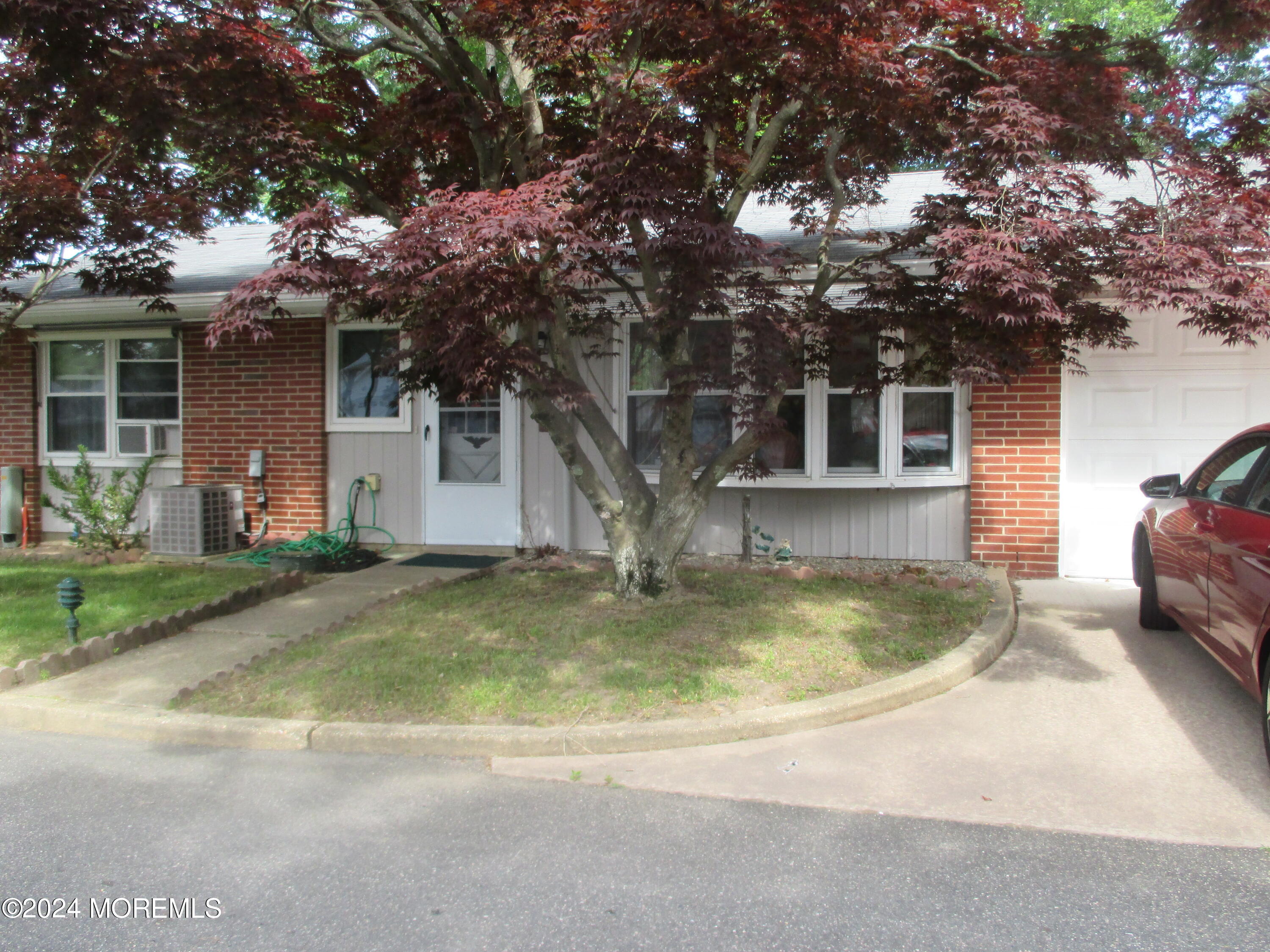 View Lakewood, NJ 08701 condo