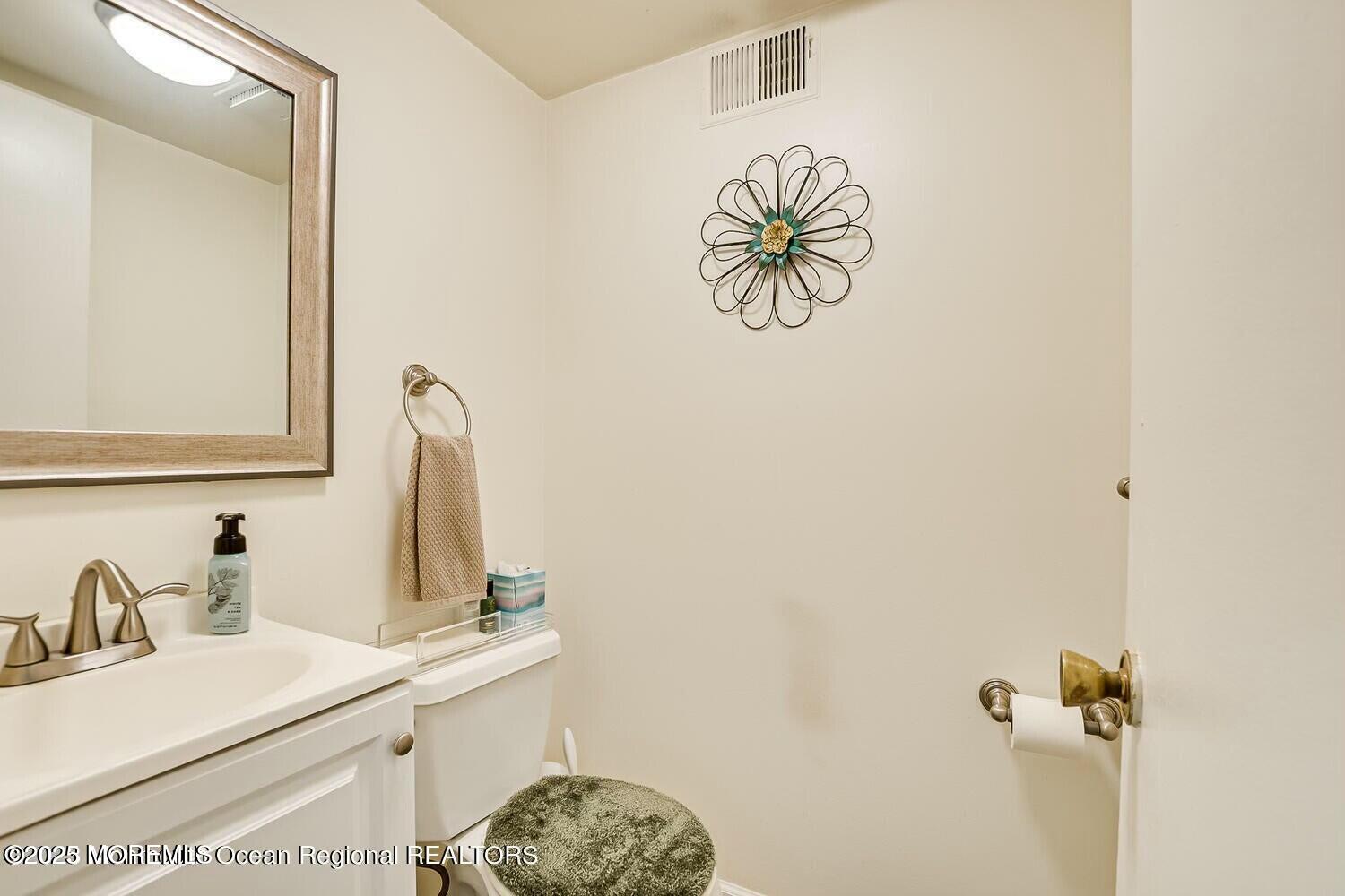 2 Ellen Heath Drive #2, Matawan, New Jersey image 10