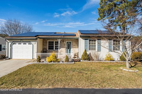 Photo of 56 S Chestnut Avenue, Whiting, NJ 08759 (MLS # 22600435)