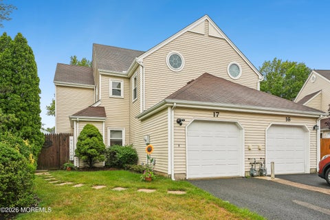 Condo For Sale - 17 Cooper Court<br/> Freehold, NJ 07728